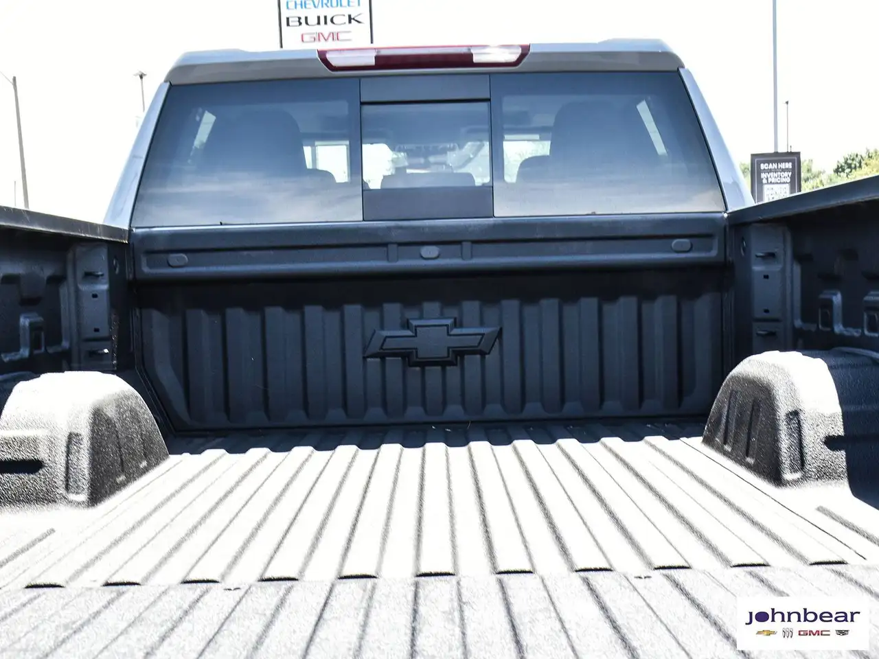 Chevrolet Silverado 1500 photo Chevrolet Silverado 1500