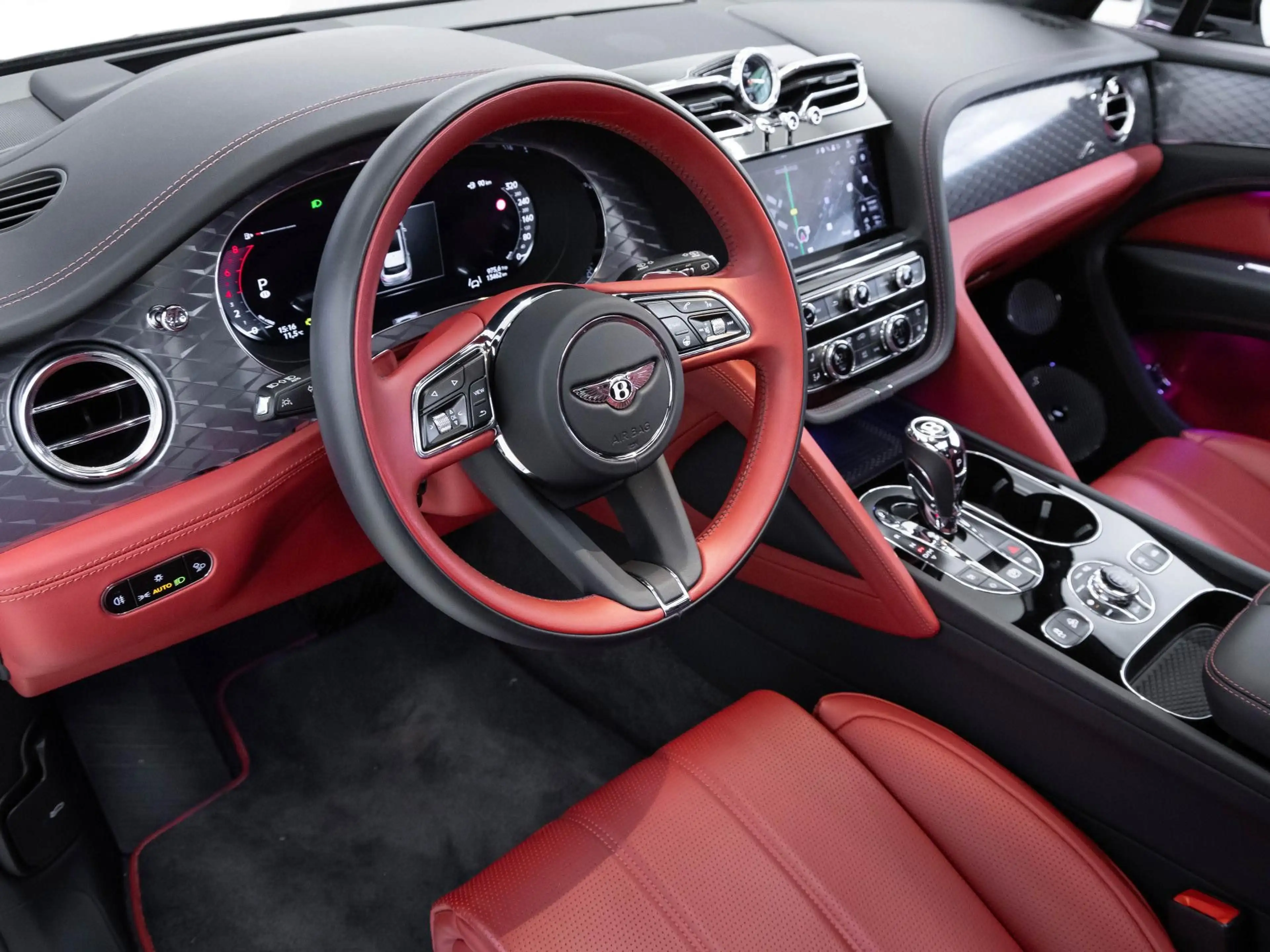 Bentley Bentayga S V8 von BENTLEY MANNHEIM — photo 6