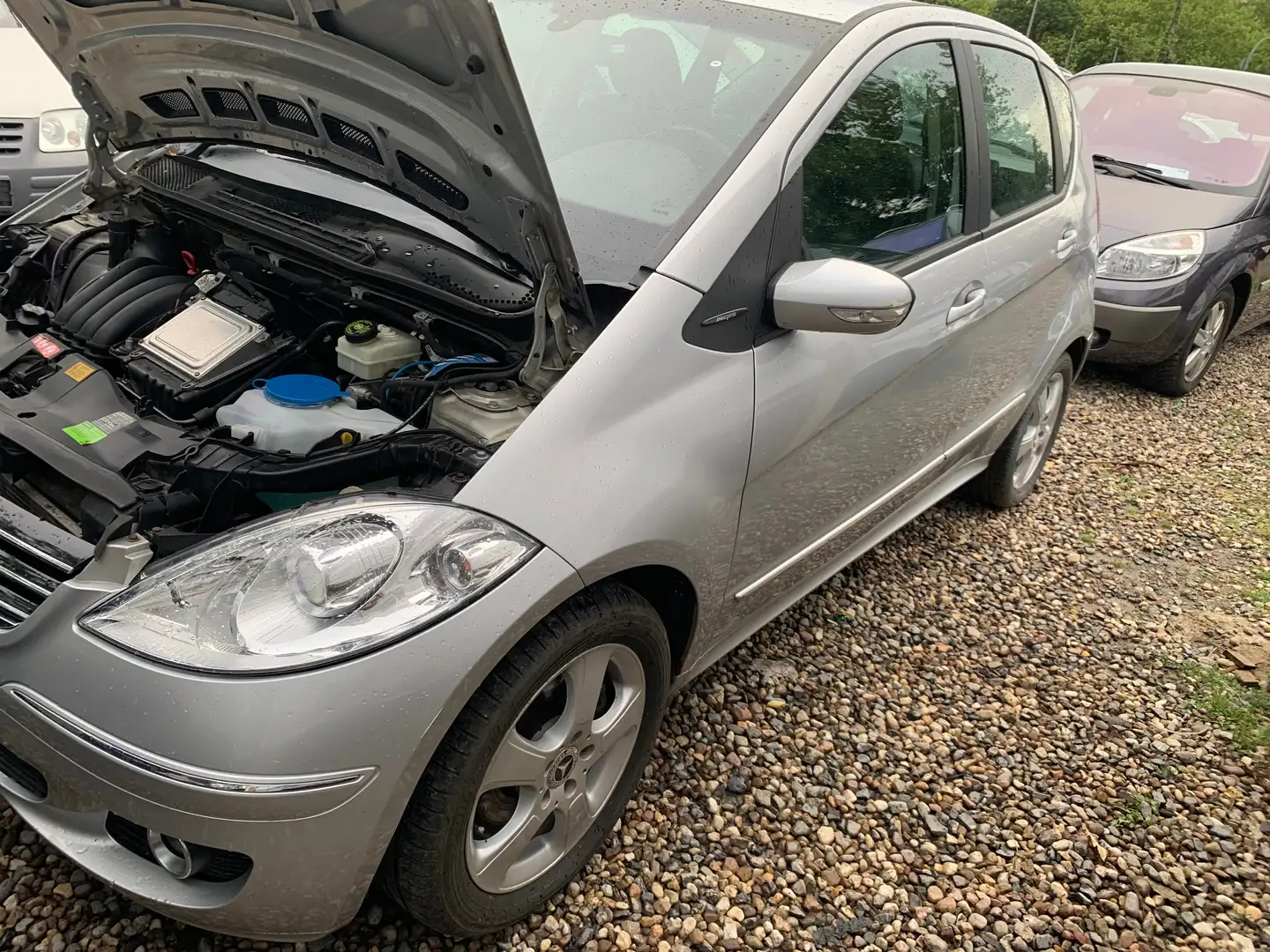 Mercedes-Benz A 170 Automatik1Hand+TÜVNeu+1Jahr Garantie+Teilleder Grau - 2