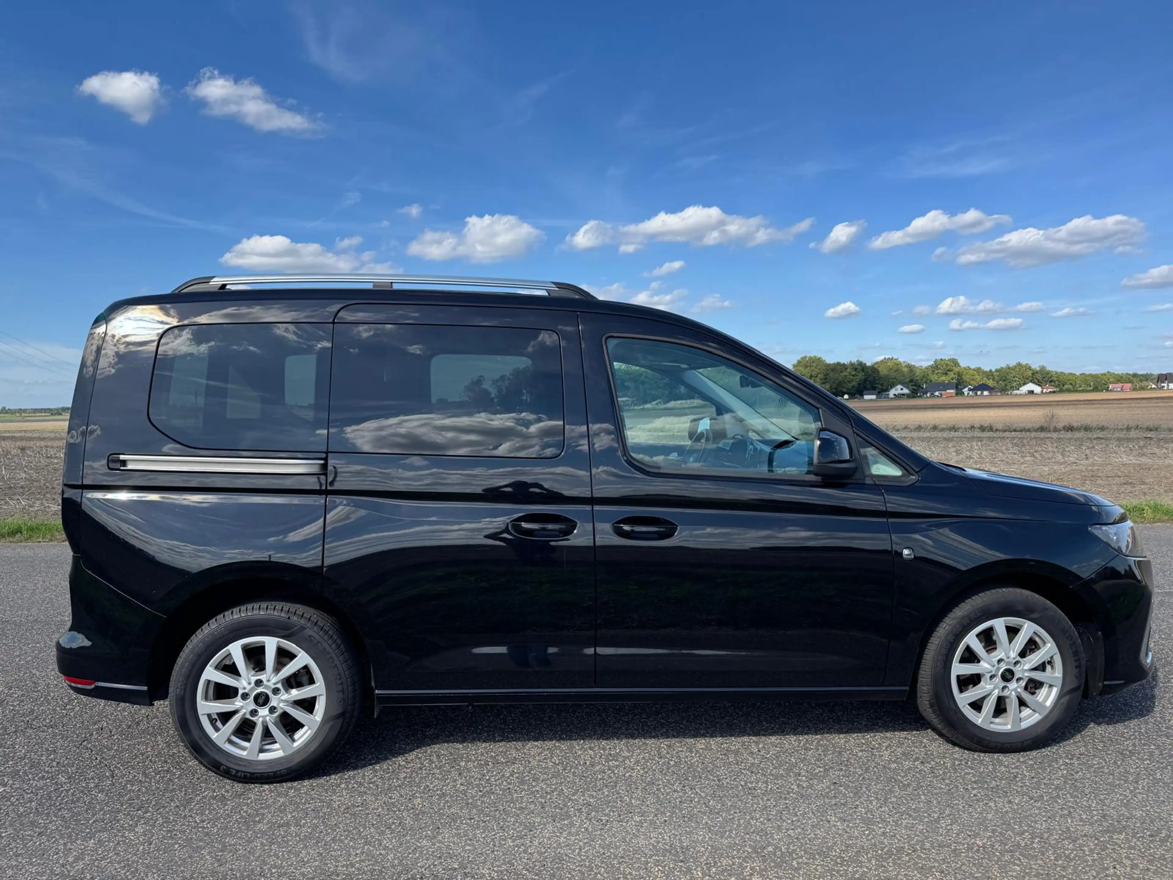 Ford Tourneo Connect Grand Tourneo Connect 2.0 EcoBlue Allrad TITANIUM — photo 6