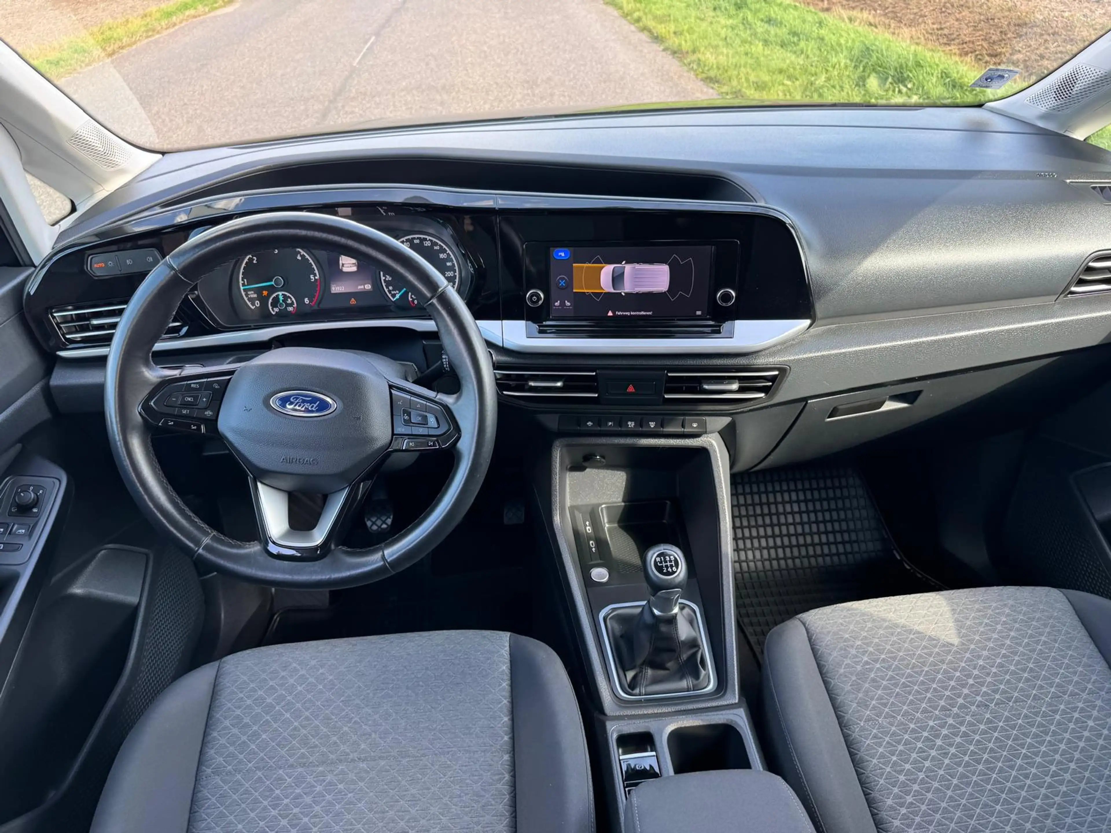 Ford Tourneo Connect Grand Tourneo Connect 2.0 EcoBlue Allrad TITANIUM — photo 12
