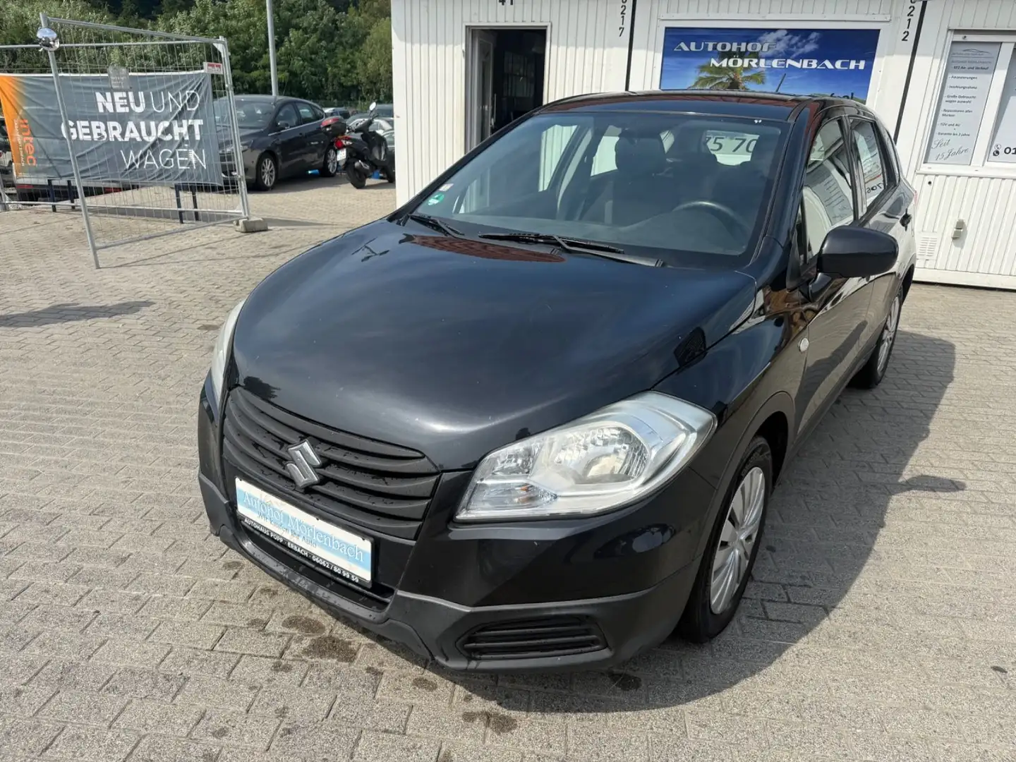 Suzuki SX4 S-Cross Club Schwarz - 1