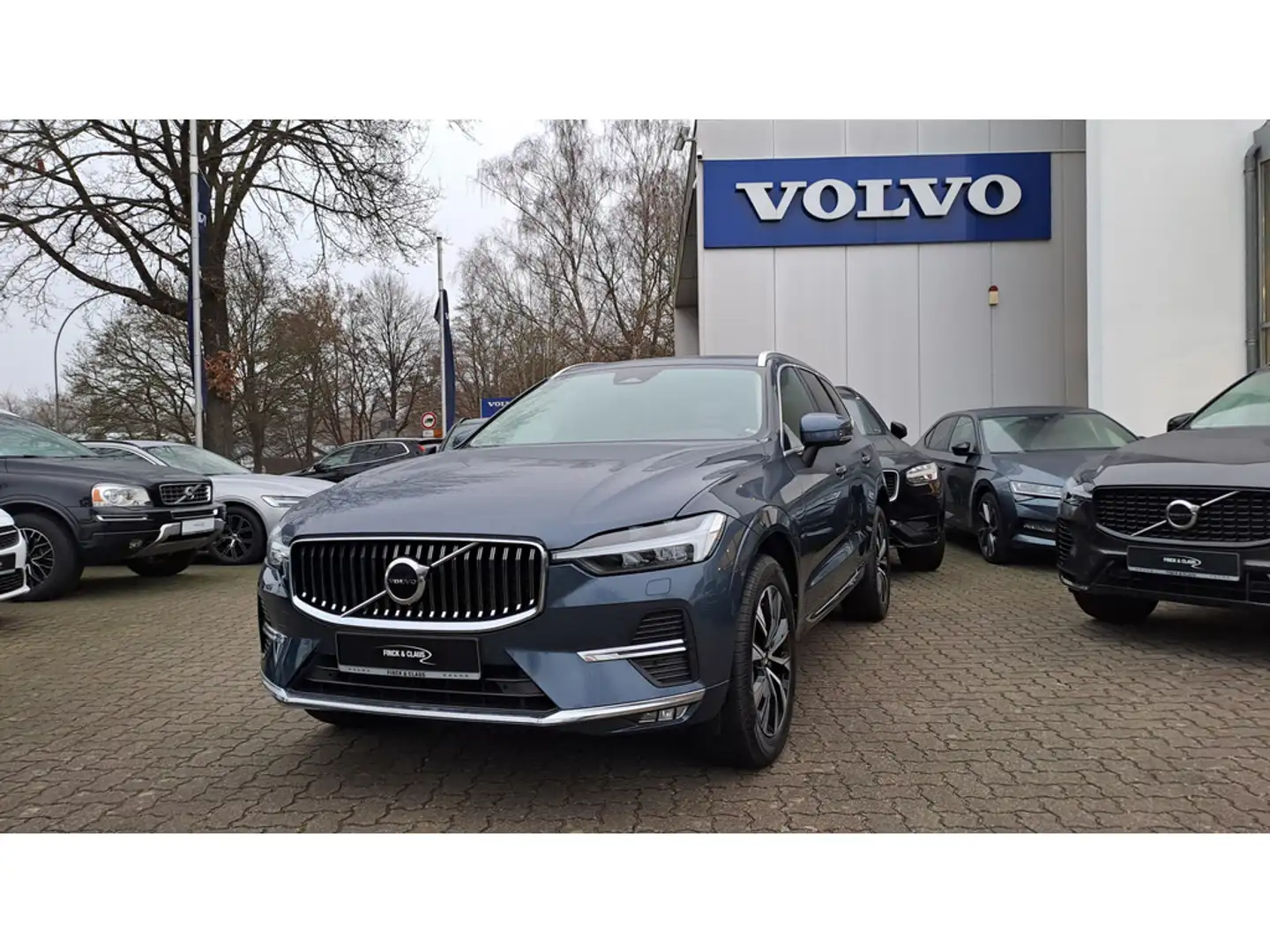 Volvo XC60 T6 AWD R Design Schwarz - 1