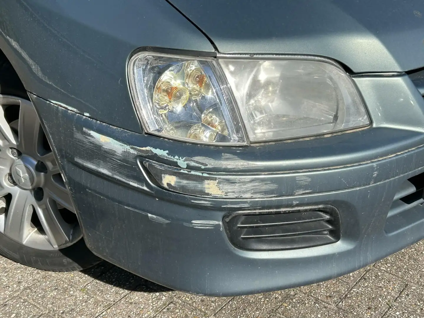 Mitsubishi Space Star 1.8 GDI Comfort Live BJ'02 AIRCO Groen - 2