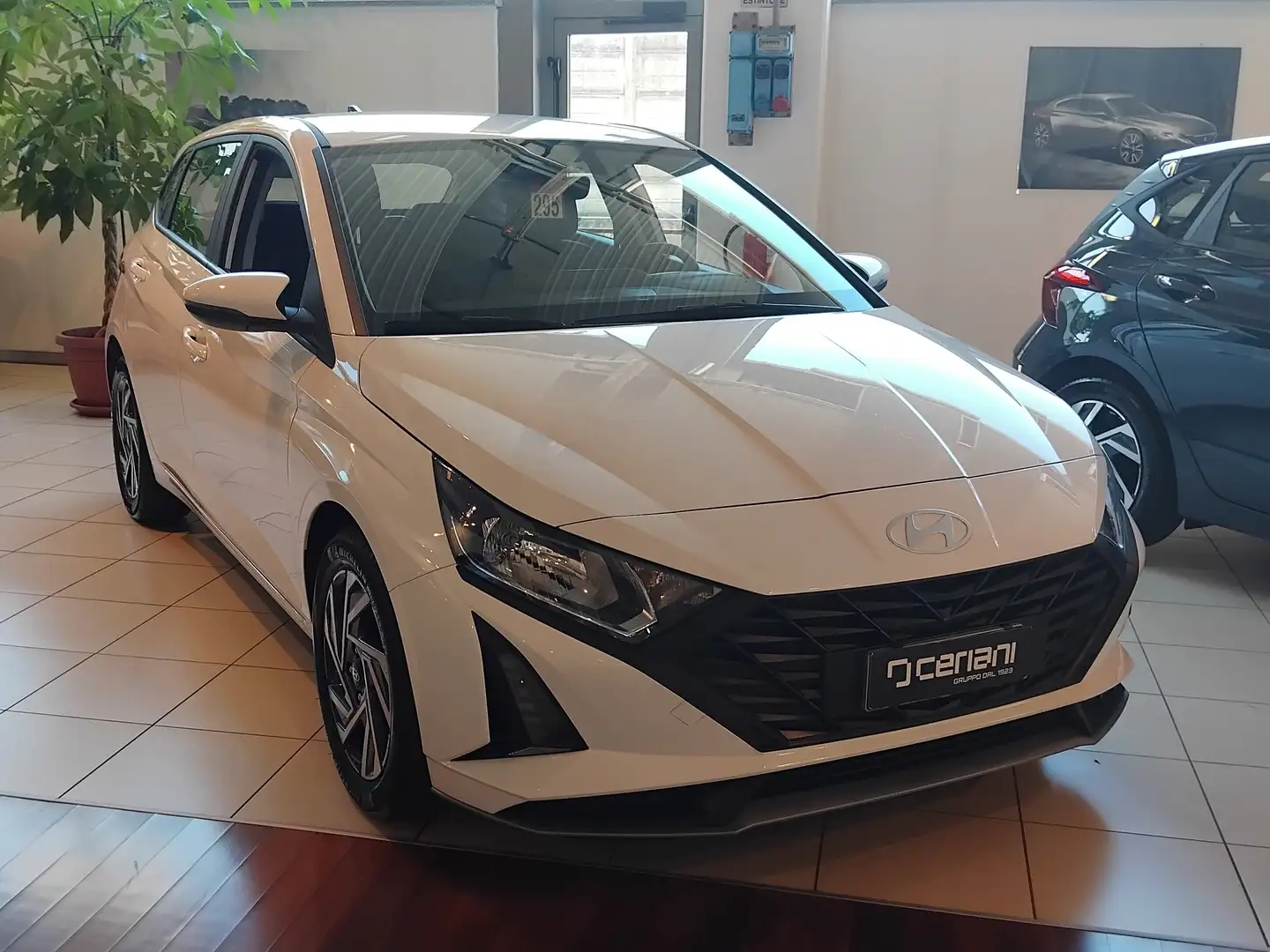 Hyundai i20 i20 III 1.2 mpi Connectline 79cv mt Bianco - 1