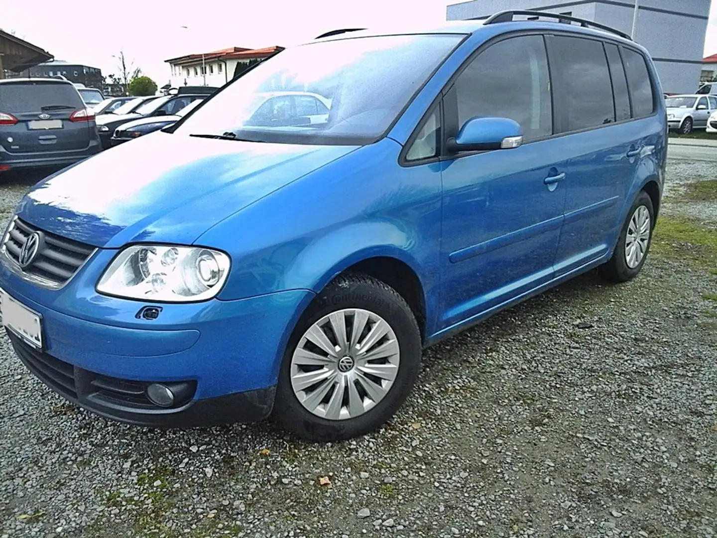 Volkswagen Touran Highline/ TÜV neu/ 7 Sitze/ Xenon+AHK+met+NAVI Blau - 2