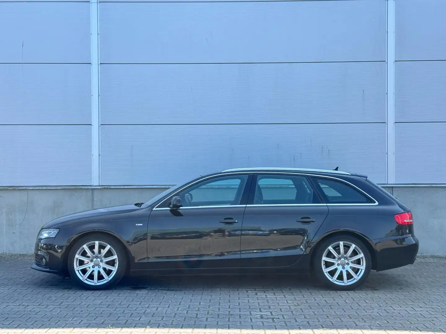Audi A4 Avant 1.8 TFSI 3x S Line CLIMA|NAVI|CRUISE|LEER|NA Zwart - 2