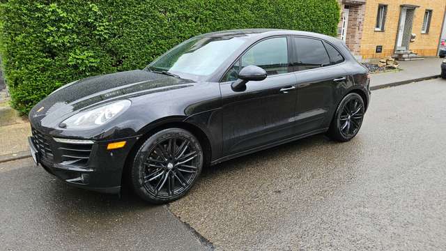 Imagine Porsche Macan Macan PDK