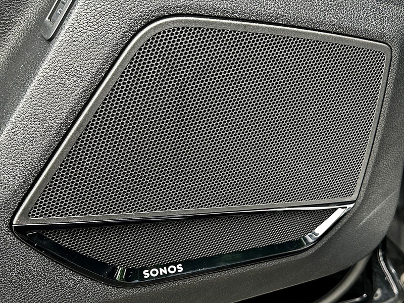 Audi Q3 Sportback 35TFSI S LINE PANO SONOS STANDHZ VC — photo 8
