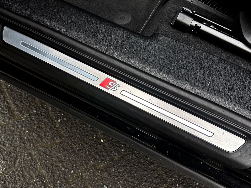 Audi Q3 Sportback 35TFSI S LINE PANO SONOS STANDHZ VC — photo 9