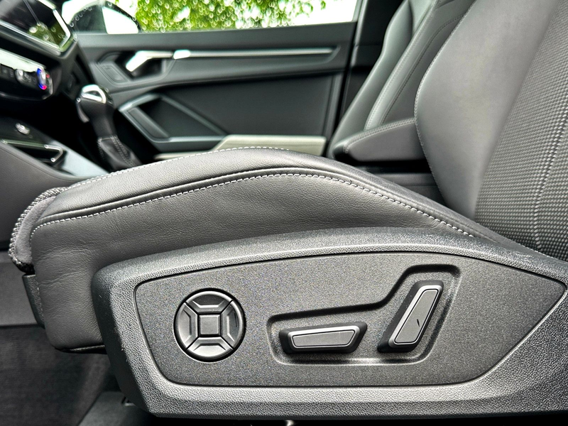Audi Q3 Sportback 35TFSI S LINE PANO SONOS STANDHZ VC — photo 13