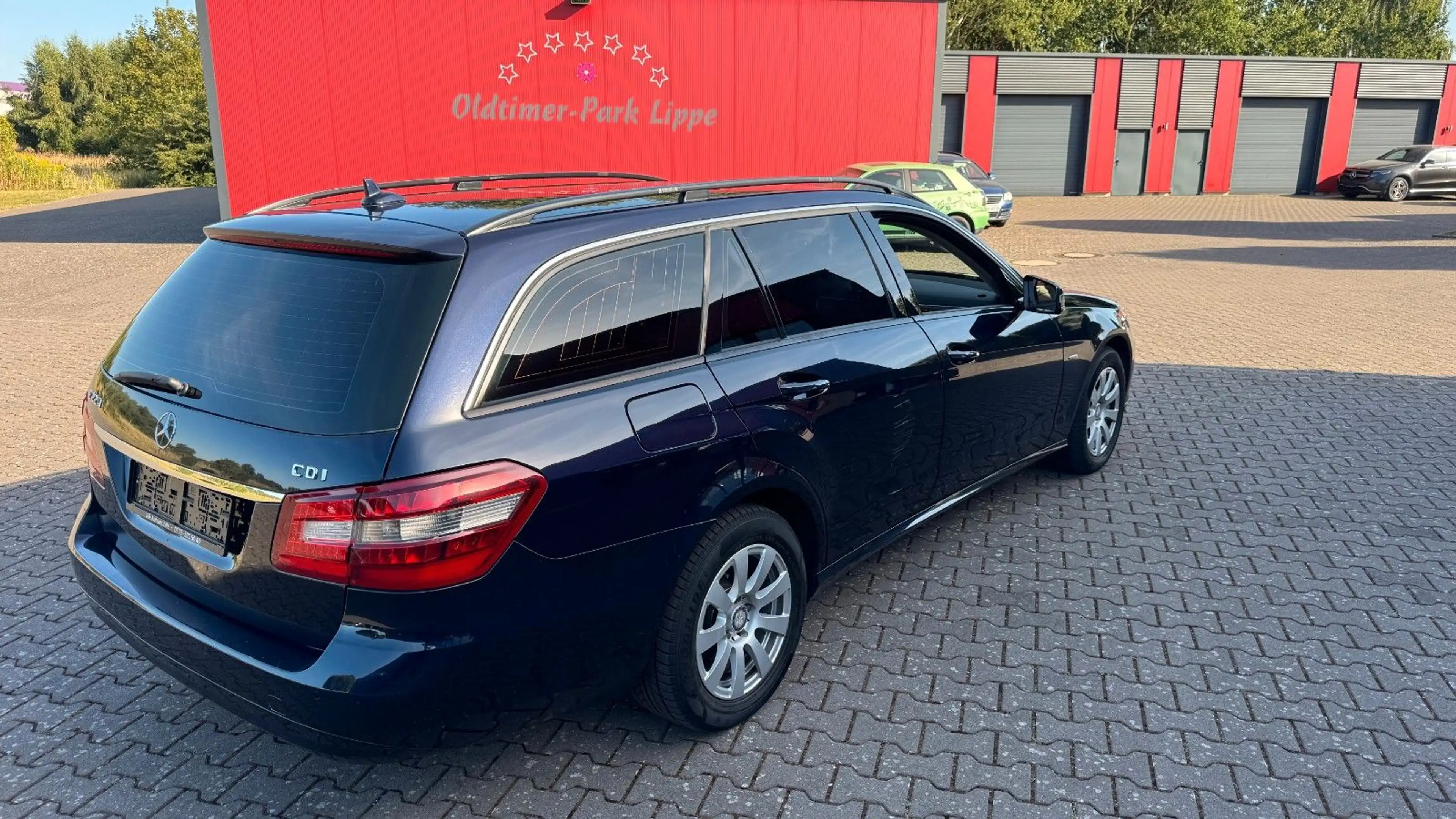 Mercedes-Benz E 220 d CDI T-Modell/ AHK Soundsystem Panno Leder — photo 5
