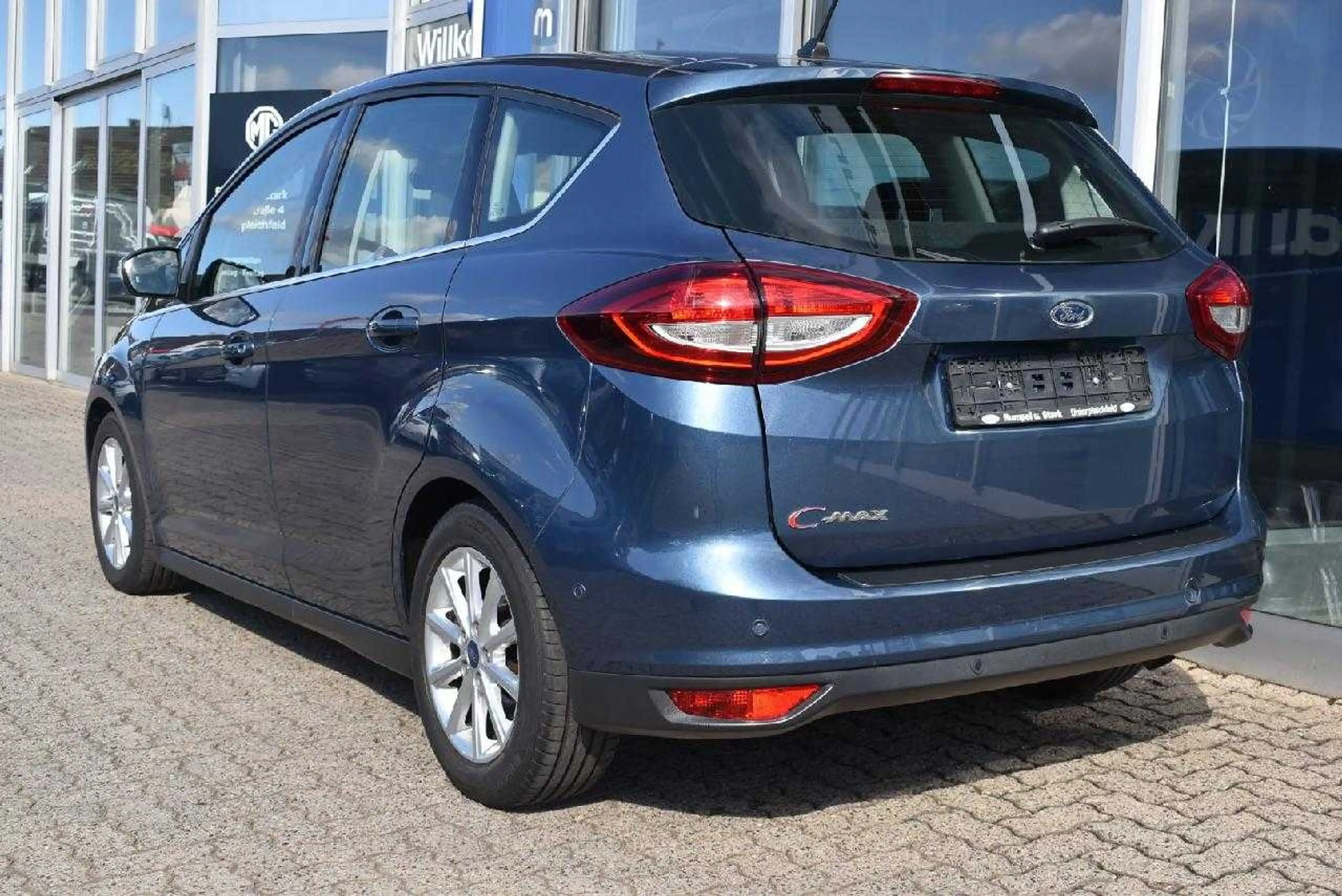 Ford C-Max Titanium — photo 4