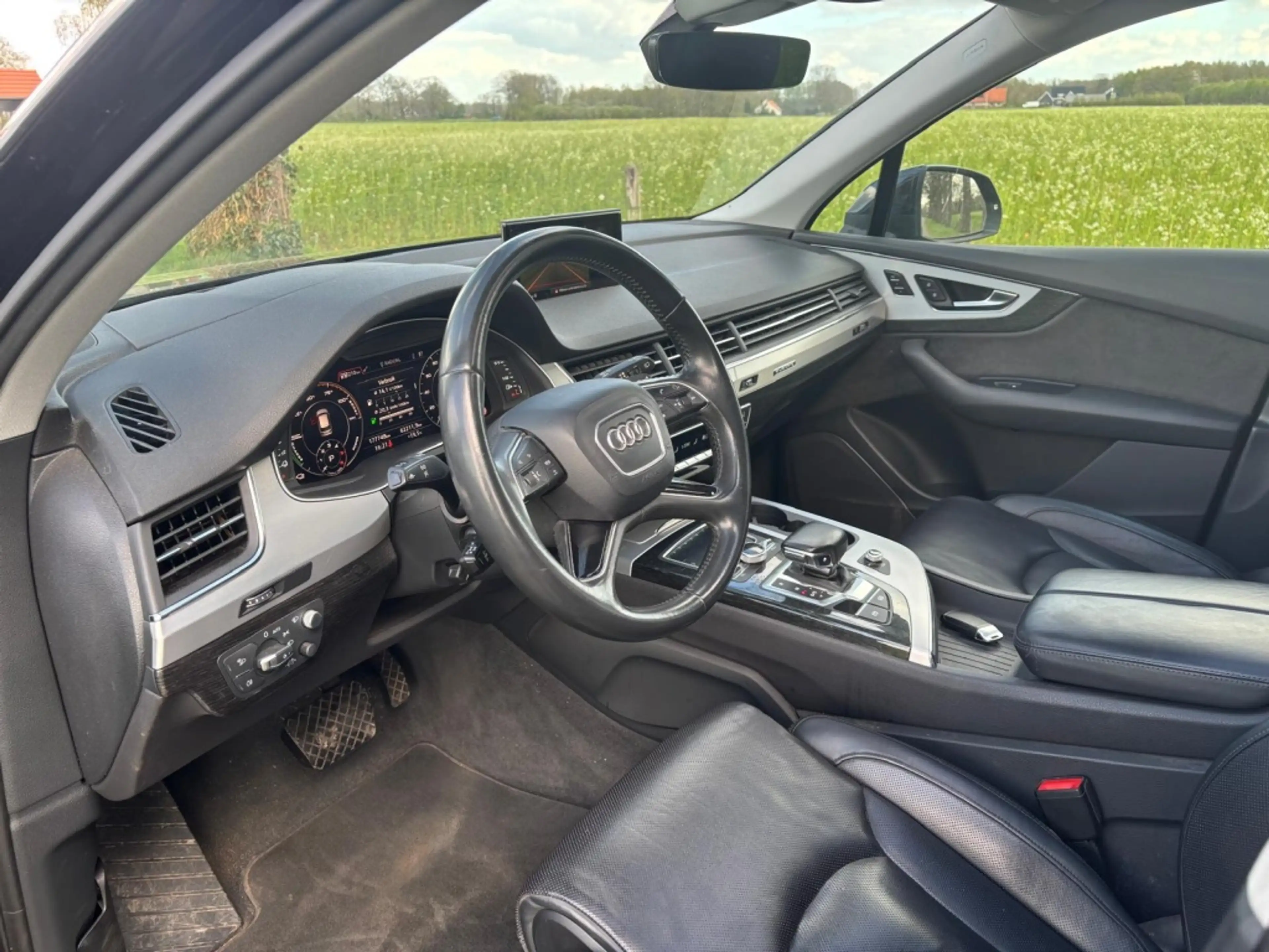 Audi Q7 e-tron 3.0 TDI quattro | Pano | Luchtvering | Trekhaak | — photo 9