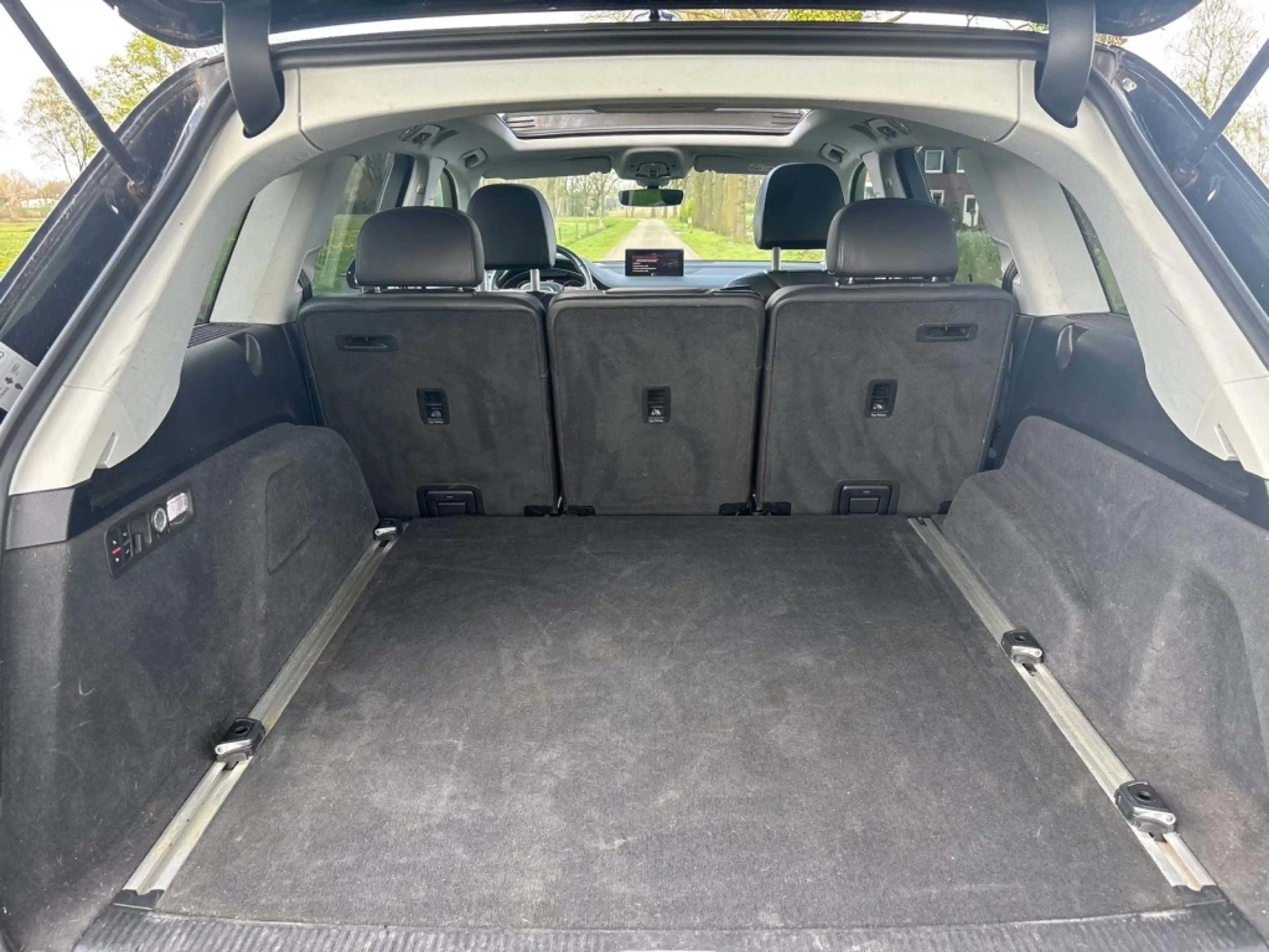 Audi Q7 e-tron 3.0 TDI quattro | Pano | Luchtvering | Trekhaak | — photo 13