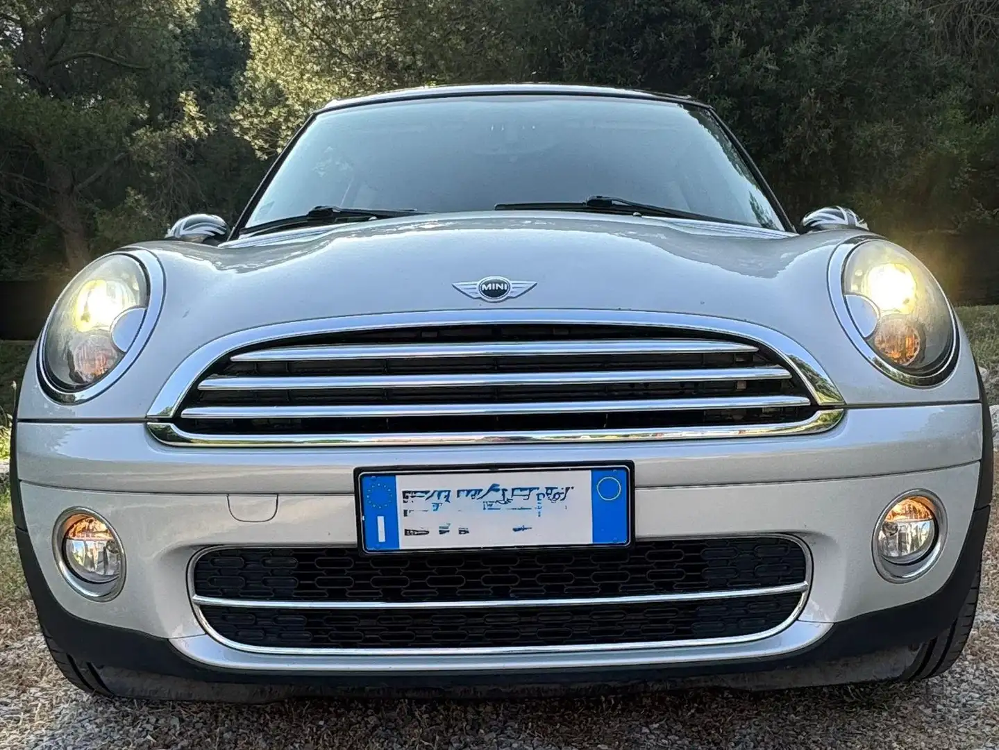 MINI Cooper Clubman Clubman 1.6 Cooper Soho Šedá - 1