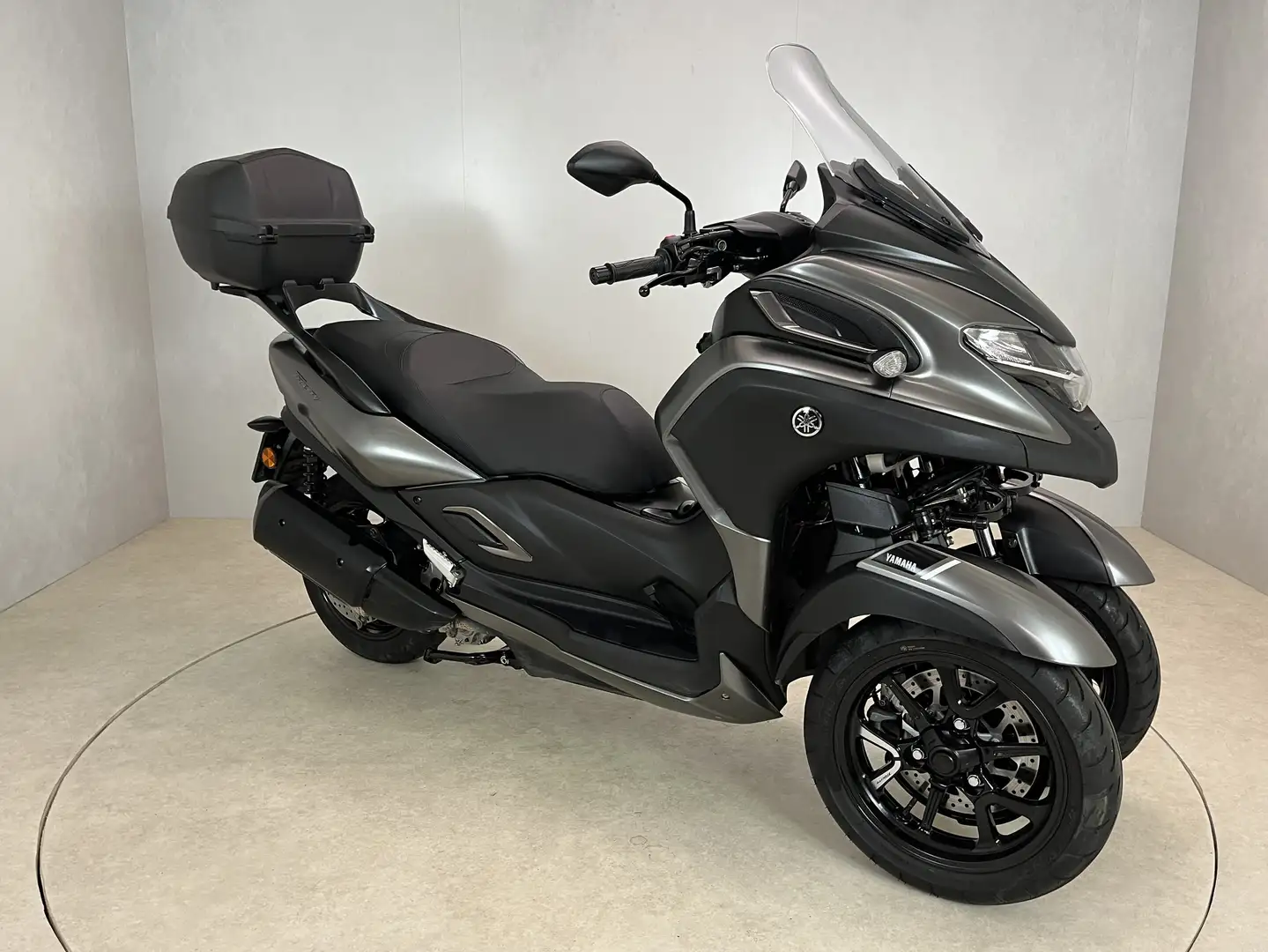 Yamaha TriCity 300 Grijs - 2
