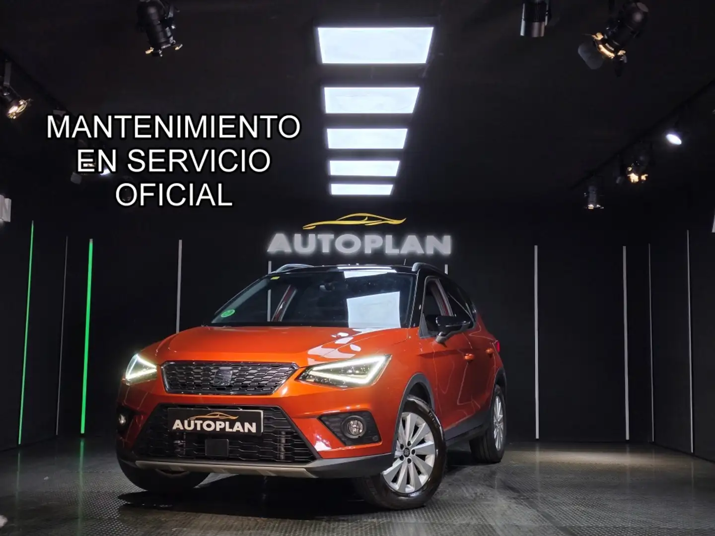 SEAT Arona 1.0 TSI Ecomotive S&S Xcellence 115 Orange - 1