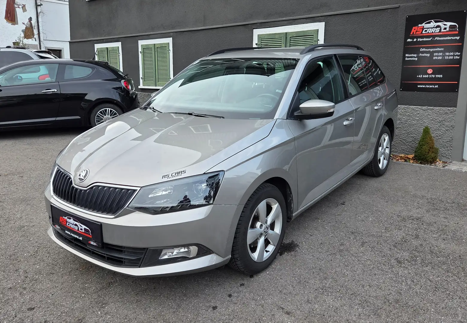Skoda Fabia Ambition Beige - 1