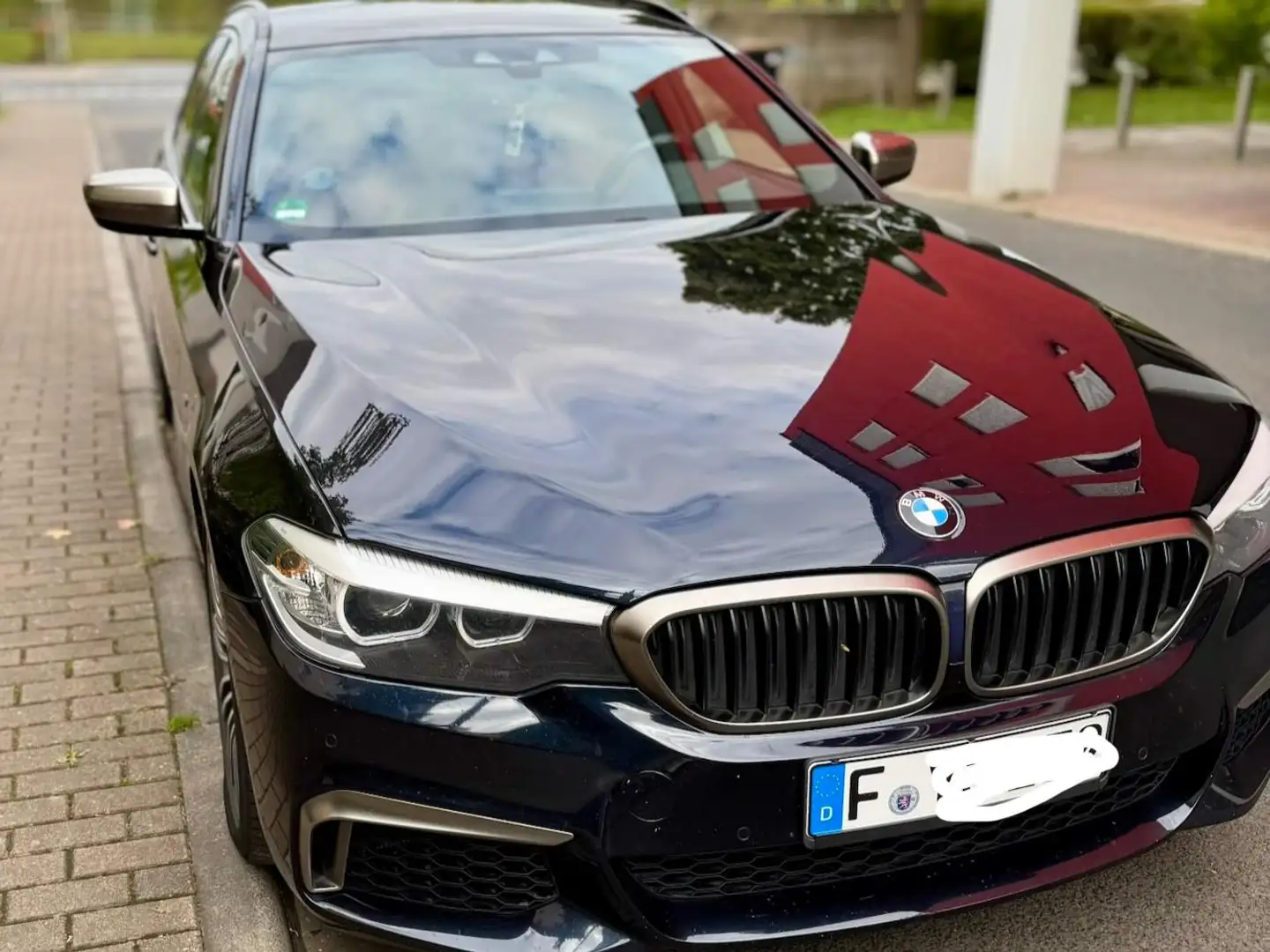 BMW M550 BMW 550d | 400 PS | Leder Cognac | Restgarantie Schwarz - 2