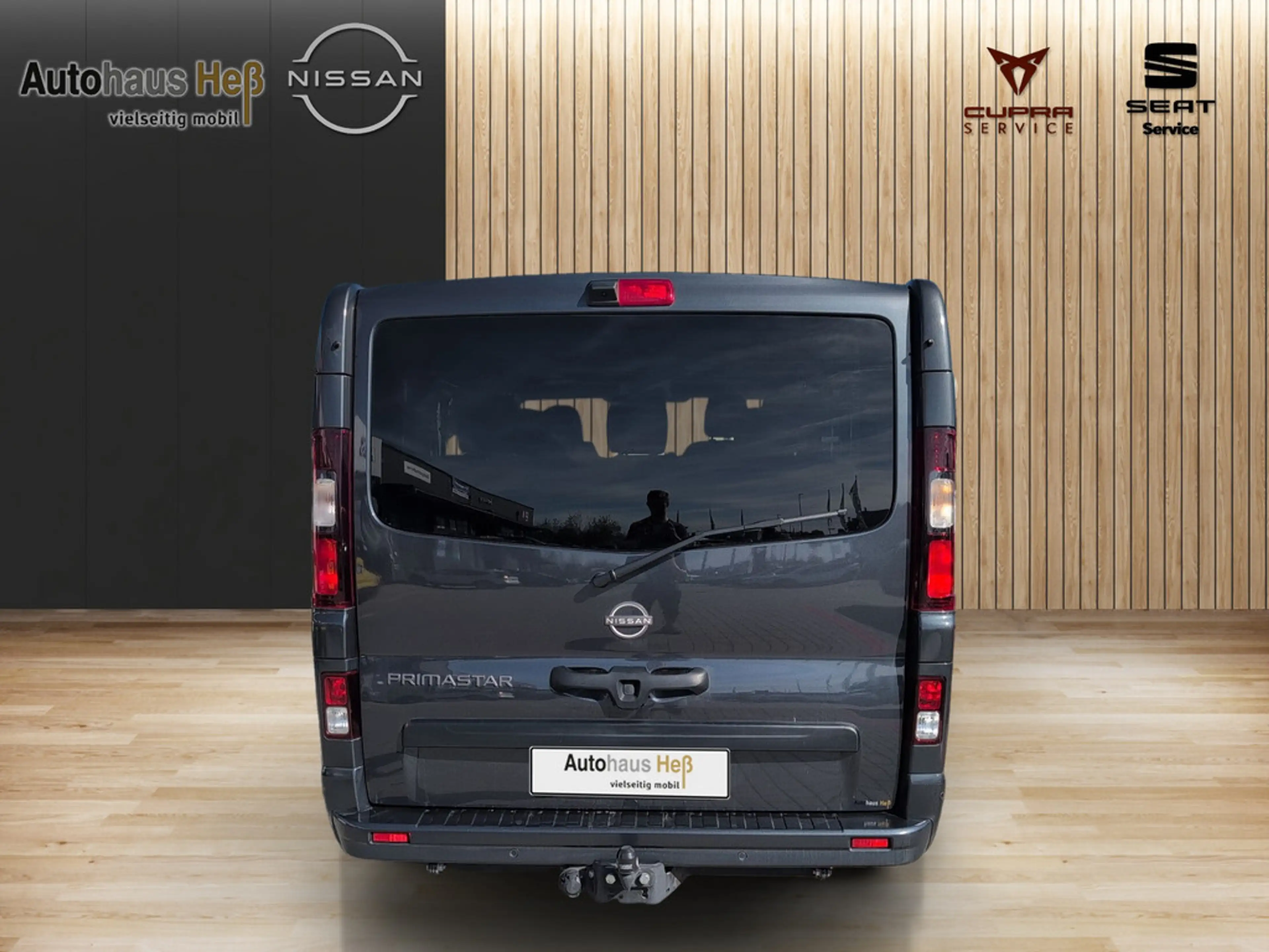 Nissan Primastar Kombi 2.0 L1H1 2,8t Tekna ACC LED — photo 7