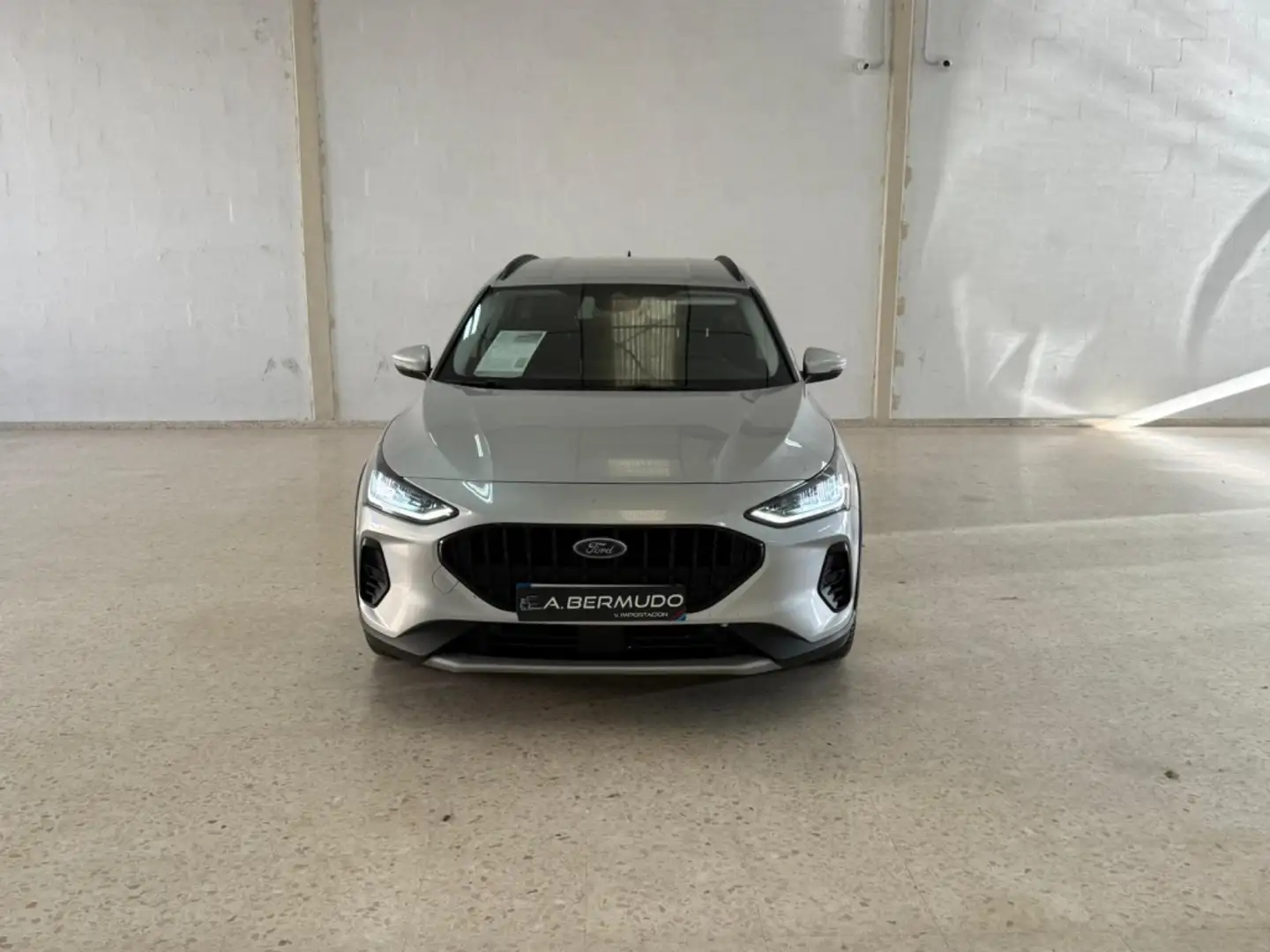 Ford Focus Sportbreak 1.0 Ecoboost MHEV Active X 125 Aut. Gris - 2