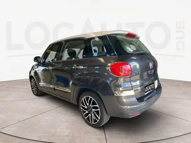 Fiat 500l view 5