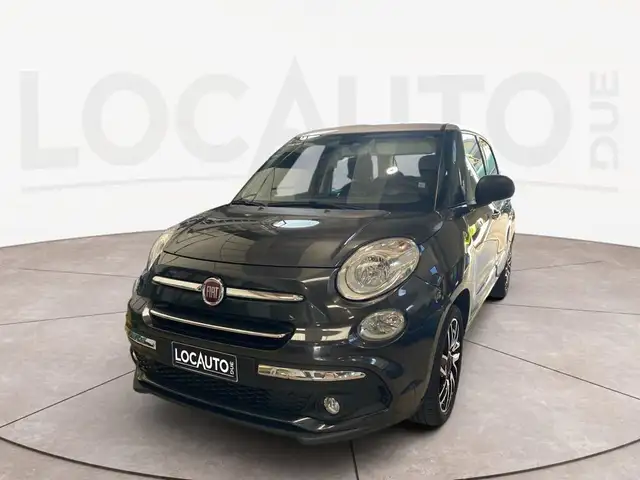 Fiat 500l main image