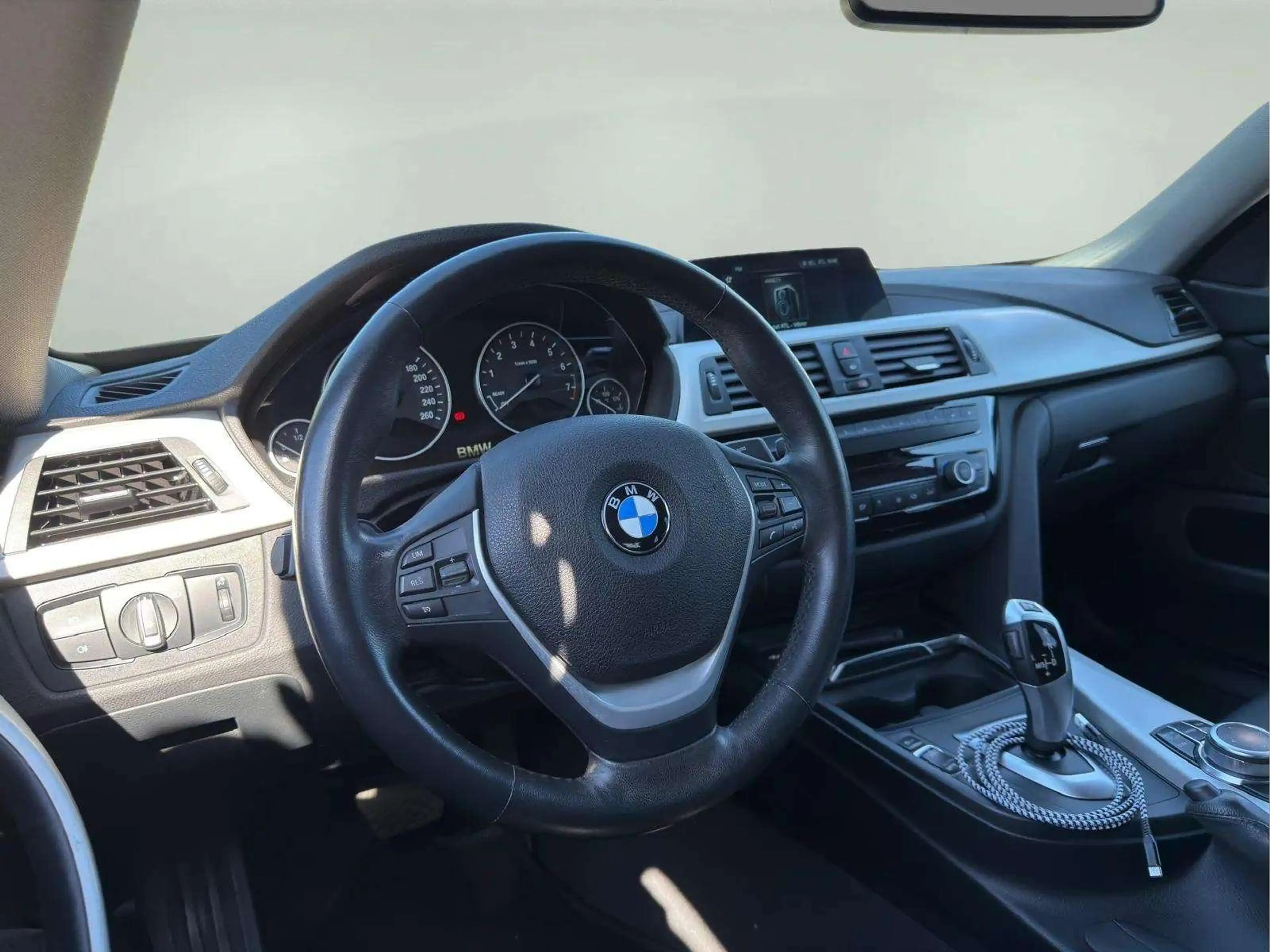 BMW 418 Gran Coupé 418iA * Hayon électrique * — photo 13