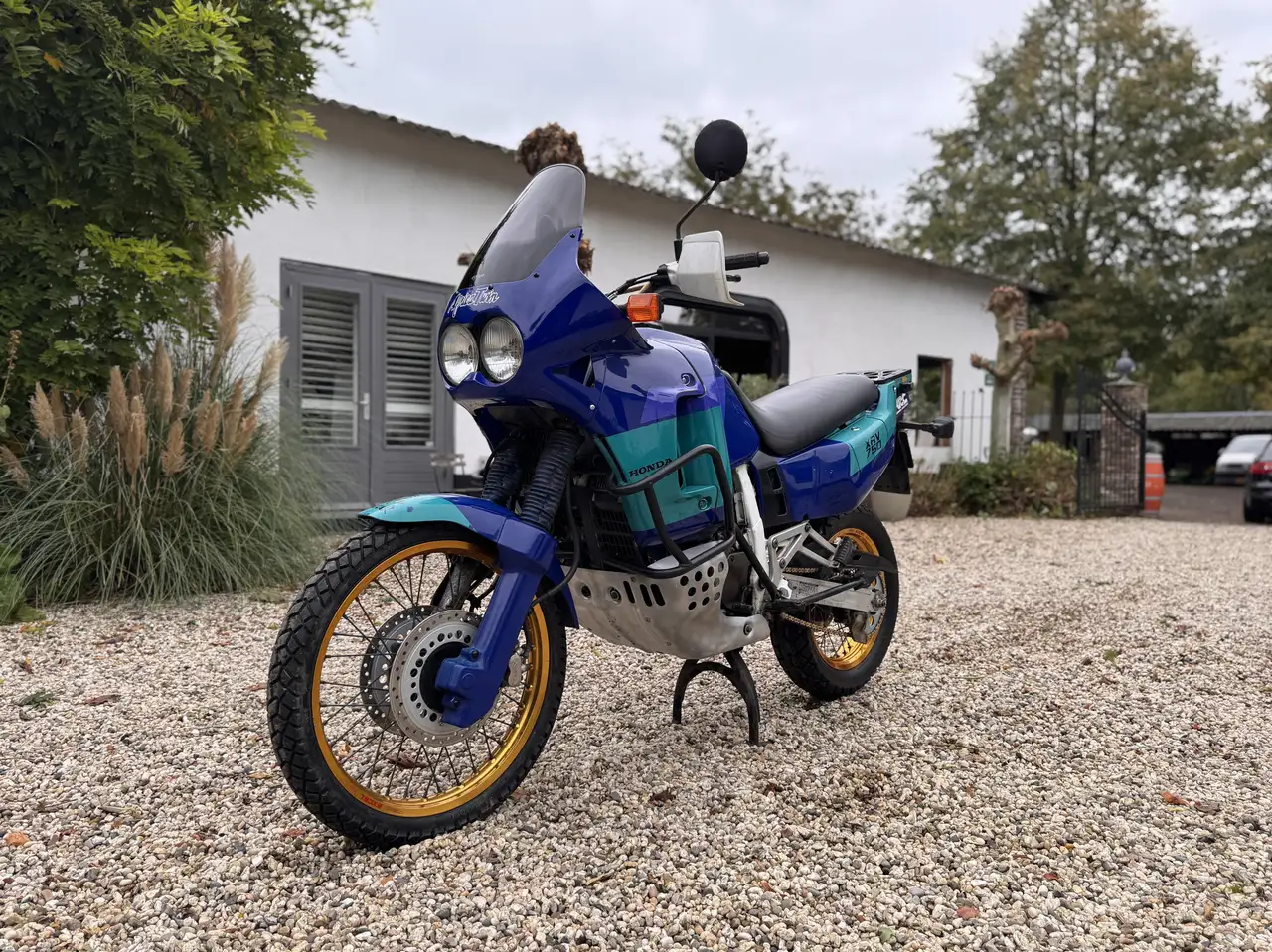 Honda XRV 750