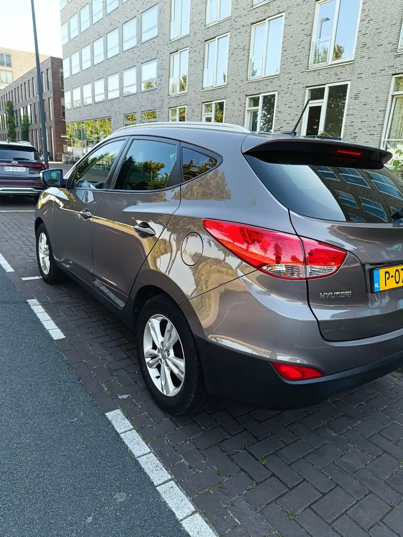 Hyundai iX35 1.6i GDI i-Magine Hnědá - 2