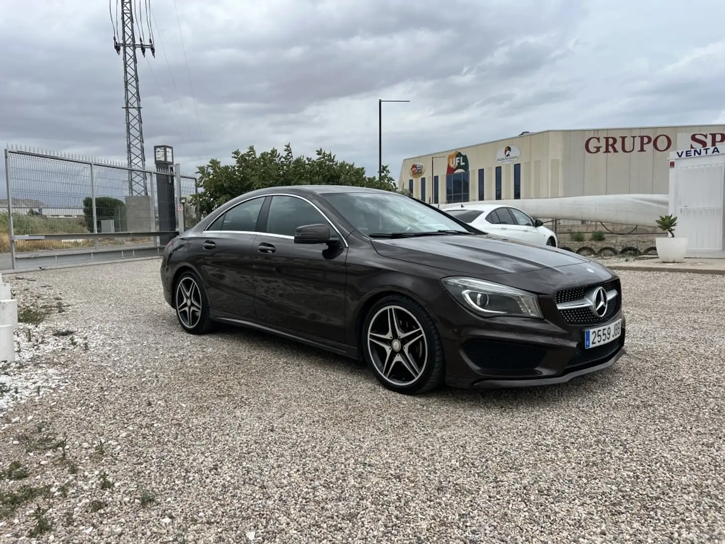 Mercedes-Benz CLA 200 200CDI AMG Line 4M 7G-DCT Marrón - 2