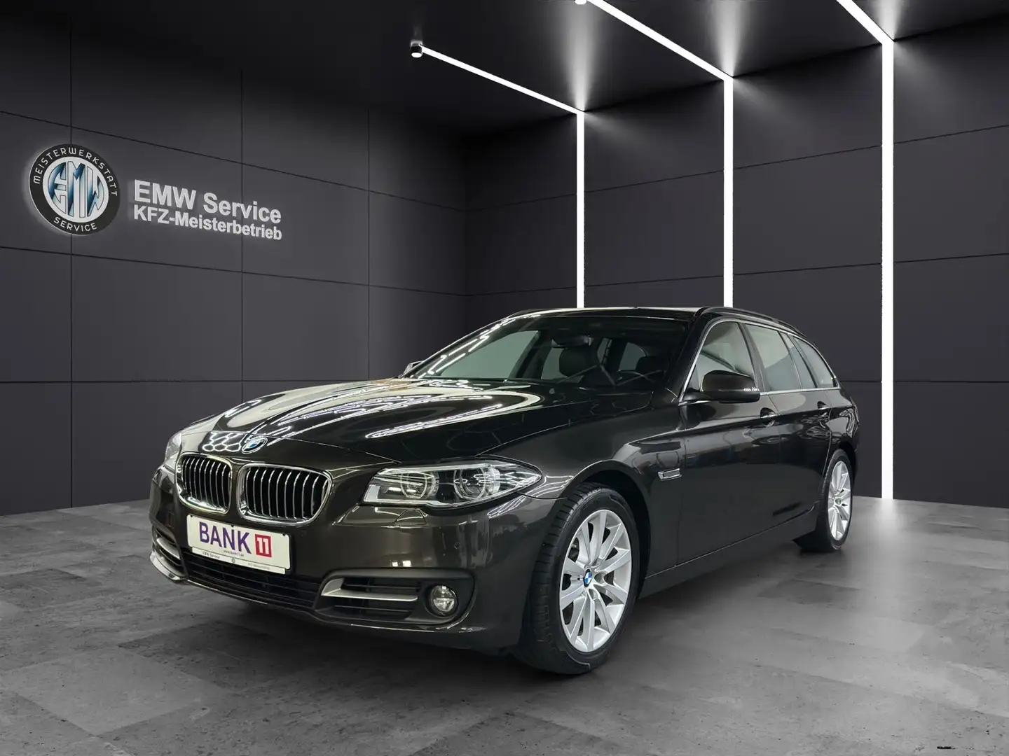 BMW 530 d F11 Aut.AHK* Keyless&Go Pano HUD Unfallfrei - 1