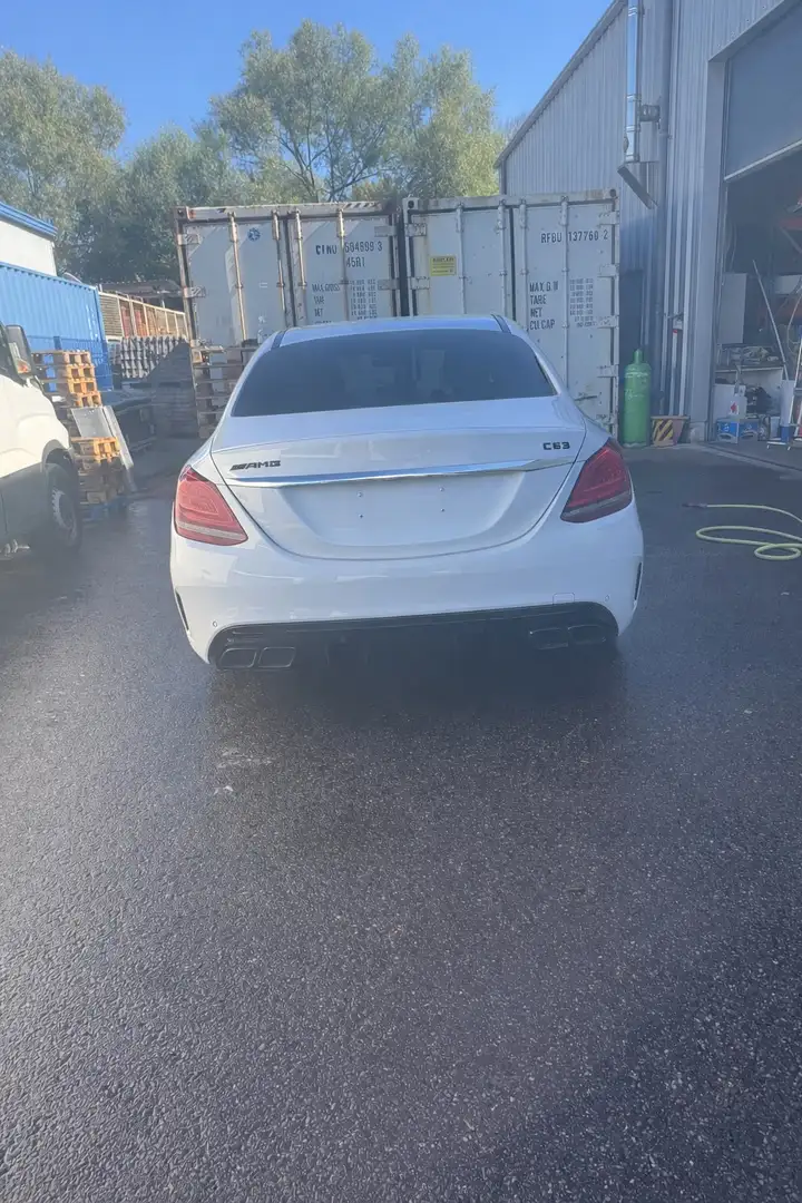 Mercedes-Benz C 63 AMG Speedshift MCT 9G - 2