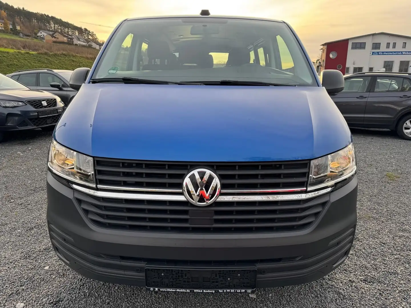 Volkswagen T6 Kombi T6.1 Kombi 2.0 TDI *DSG*FWD*9-SITZER*PDCHI+VO*AH Blau - 2