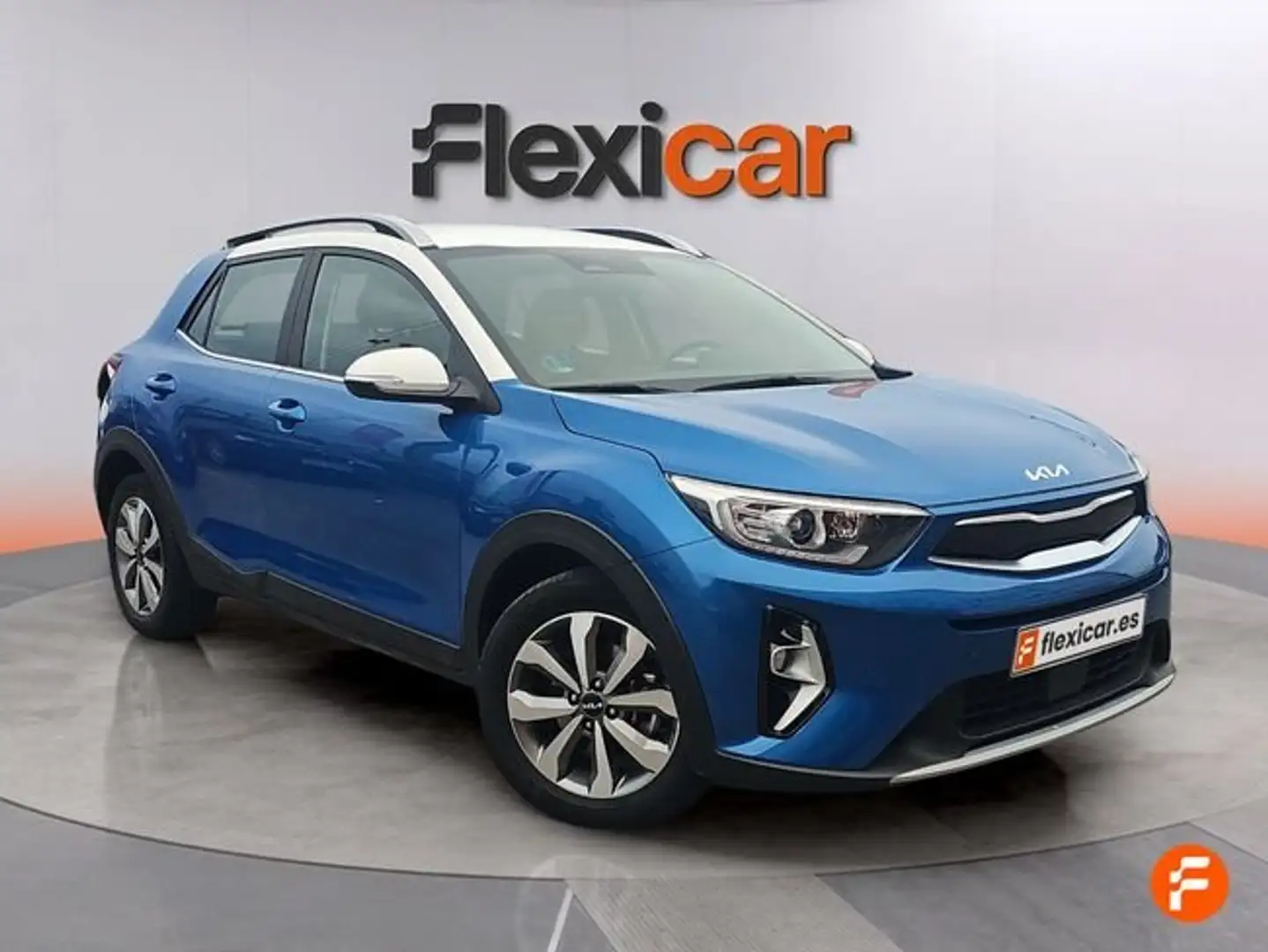 Kia Stonic 1.0 T-GDi 74kW (100CV) MHEV MT Drive Azul - 2