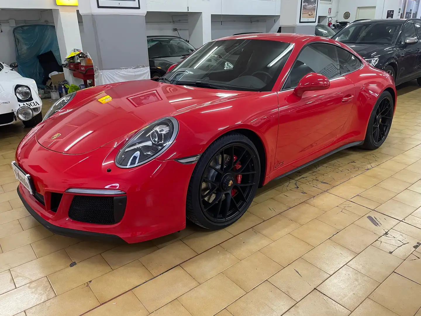 Porsche 911 Coupe 3.0 Carrera GTS auto Rosso - 1