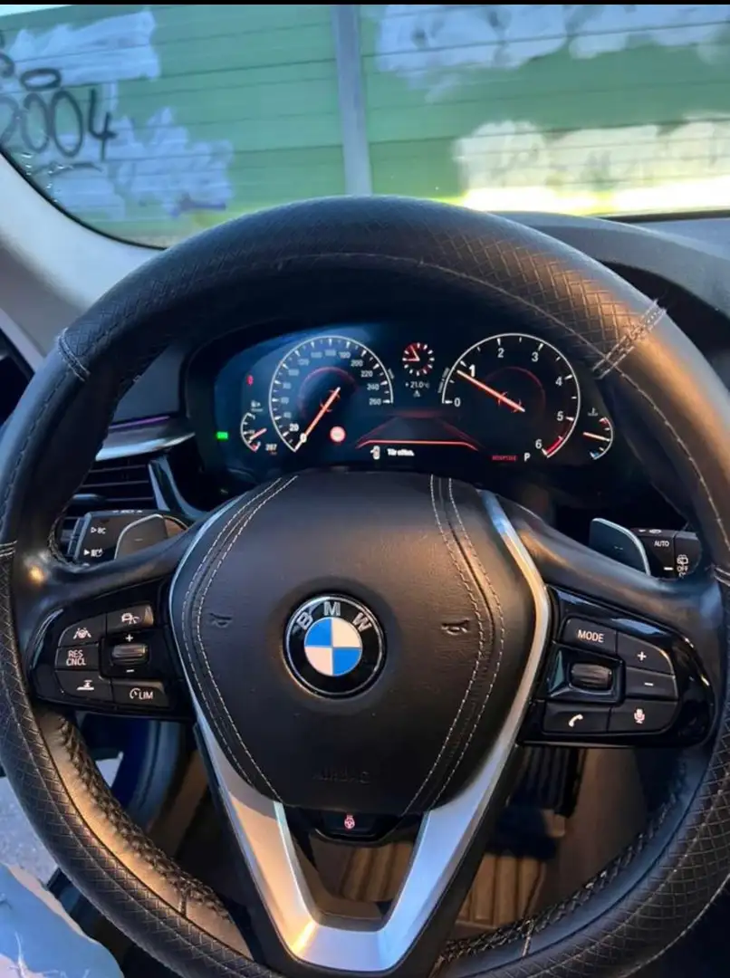 BMW 520 520d Touring Aut. Blau - 1