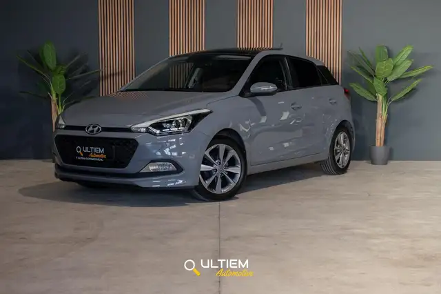 Hyundai i20 1.2 HP i-Motion Premium | PANODAK*CRUISE*LED