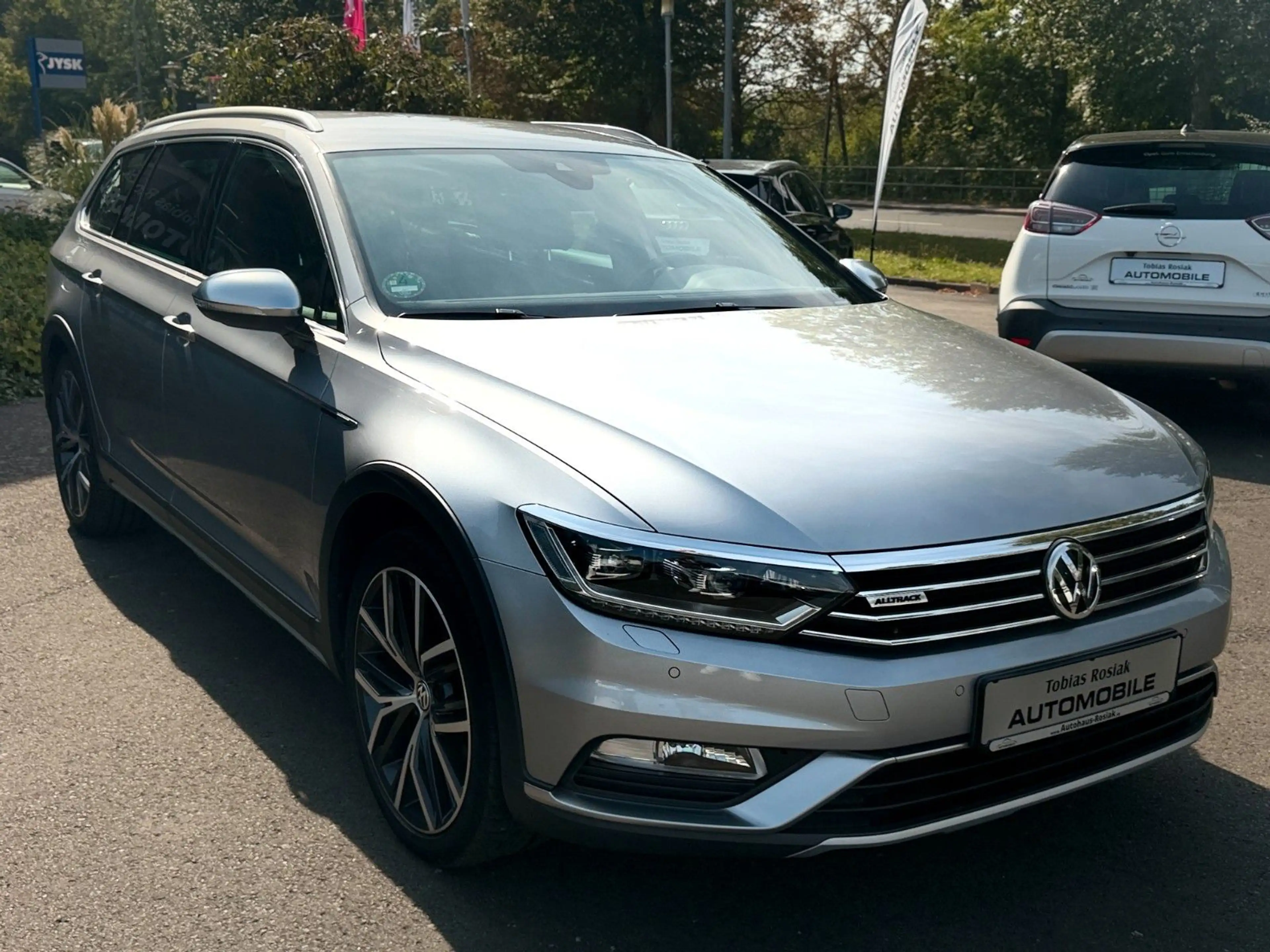 Volkswagen Passat Variant Passat Alltrack wie NEU LED*360Grad*4WD*PDC*ACC — photo 5