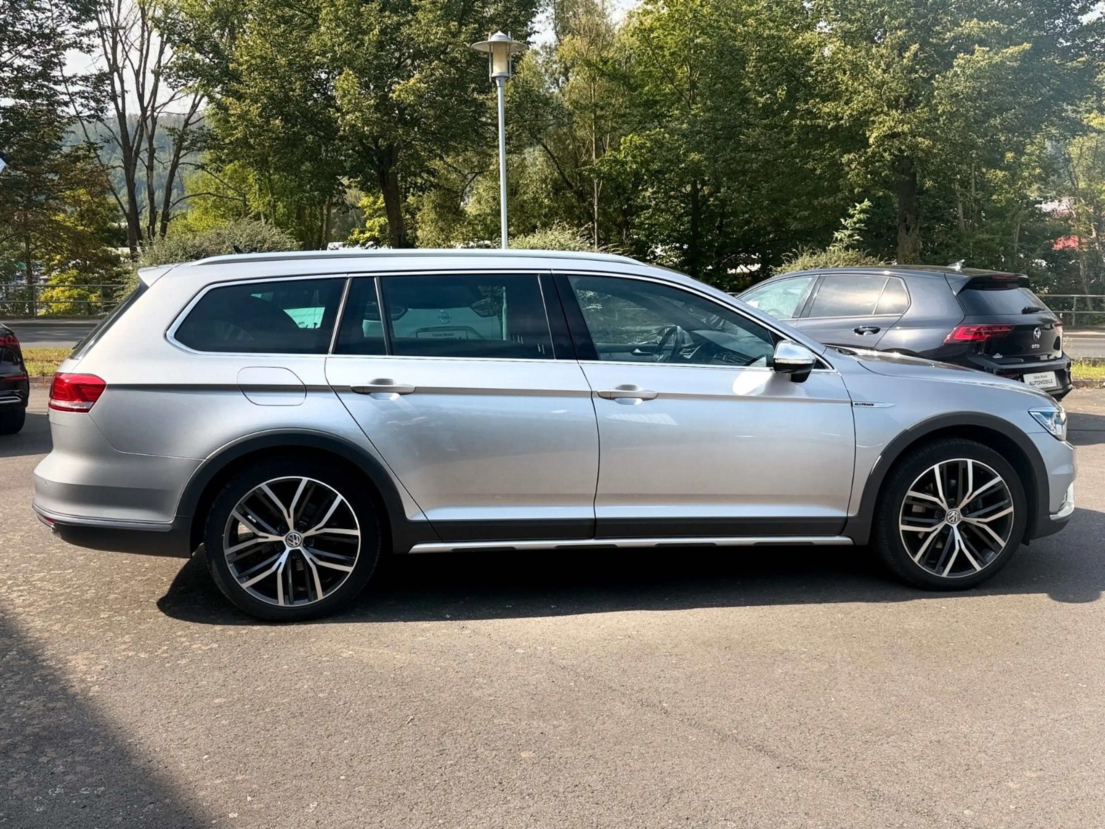 Volkswagen Passat Variant Passat Alltrack wie NEU LED*360Grad*4WD*PDC*ACC — photo 6