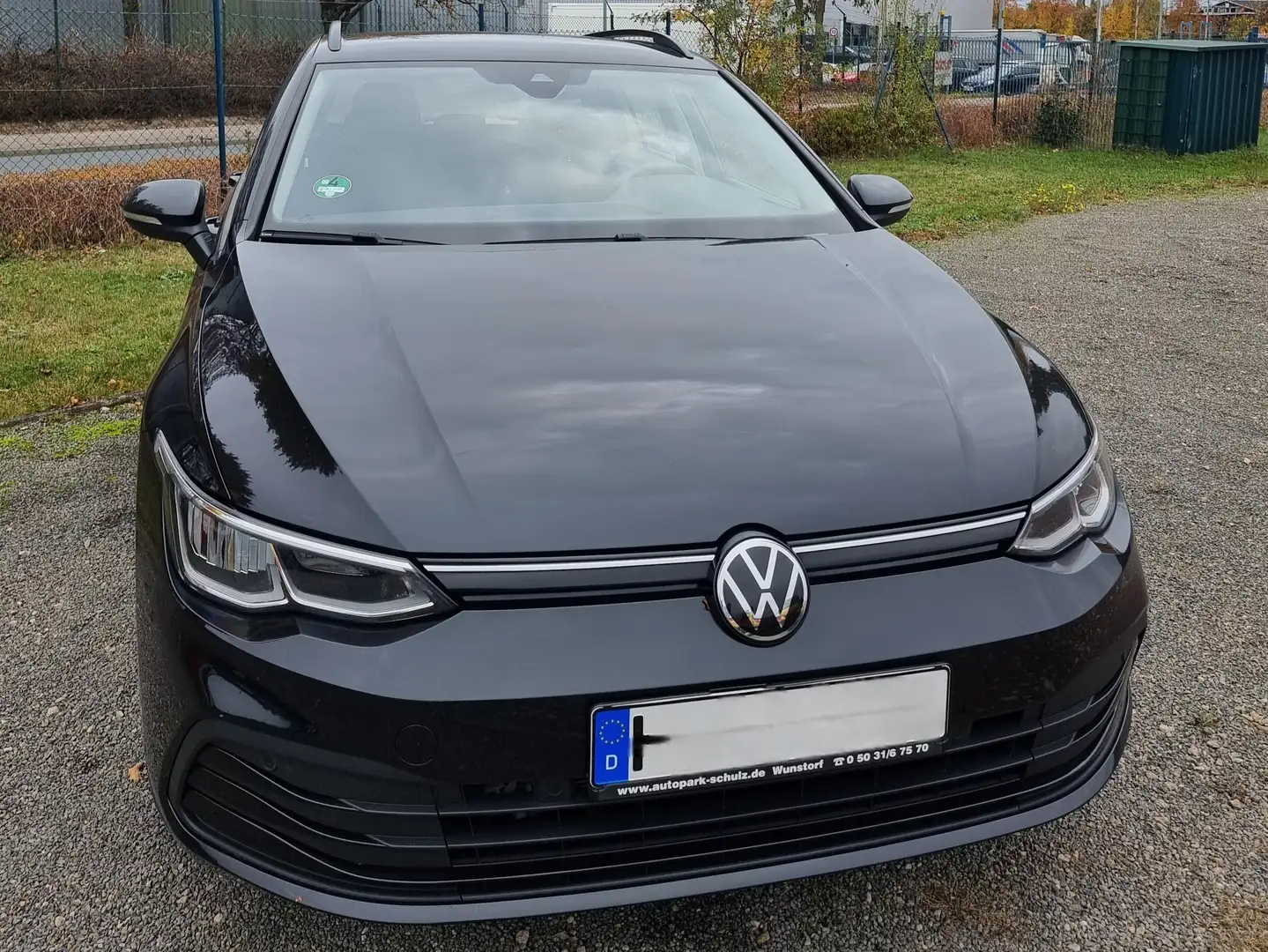 Volkswagen Golf Variant Golf VIII Variant 1.5 TSI OPF Life Schwarz - 1