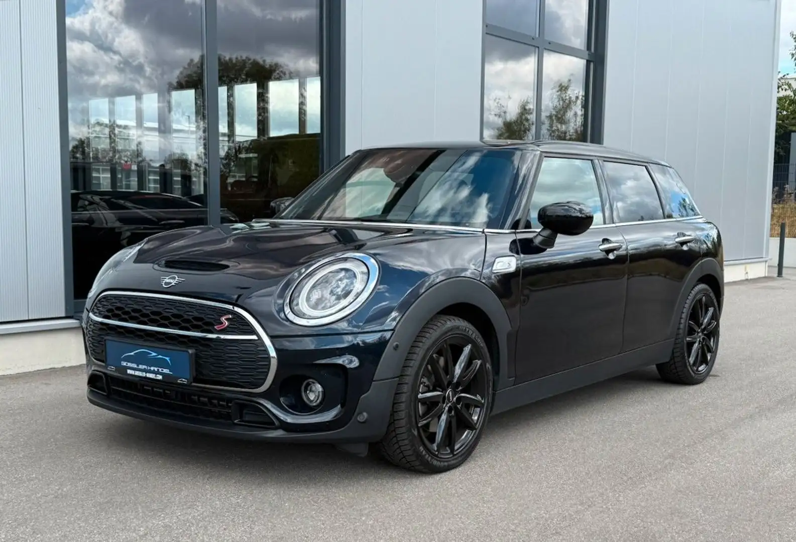 MINI Cooper SD Clubman LEDER KAMERA H&K AHK HUD Schwarz - 1