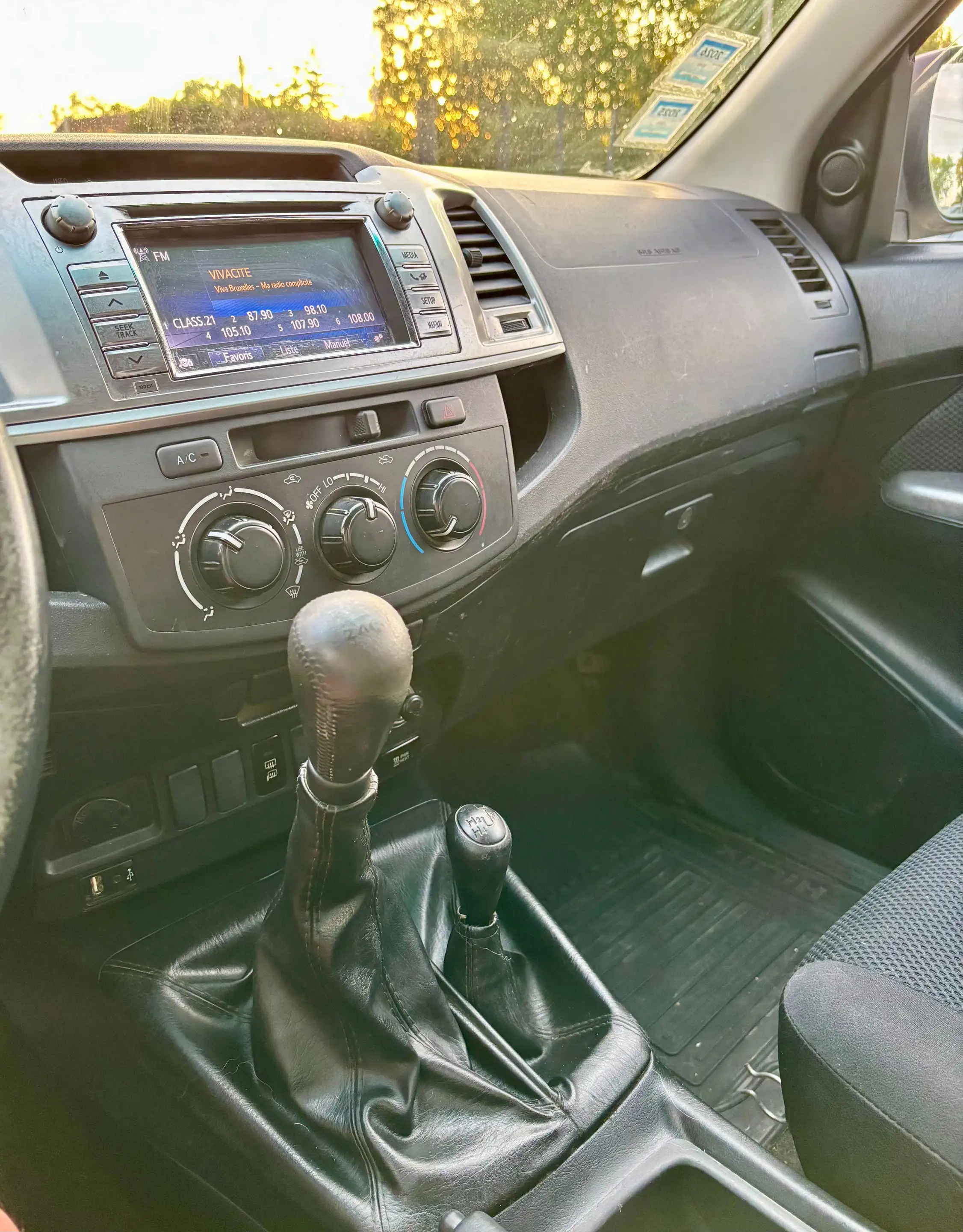 Toyota Hilux 2.5 D-4D 4WD 17500 excl.  * Belgium car * — photo 11