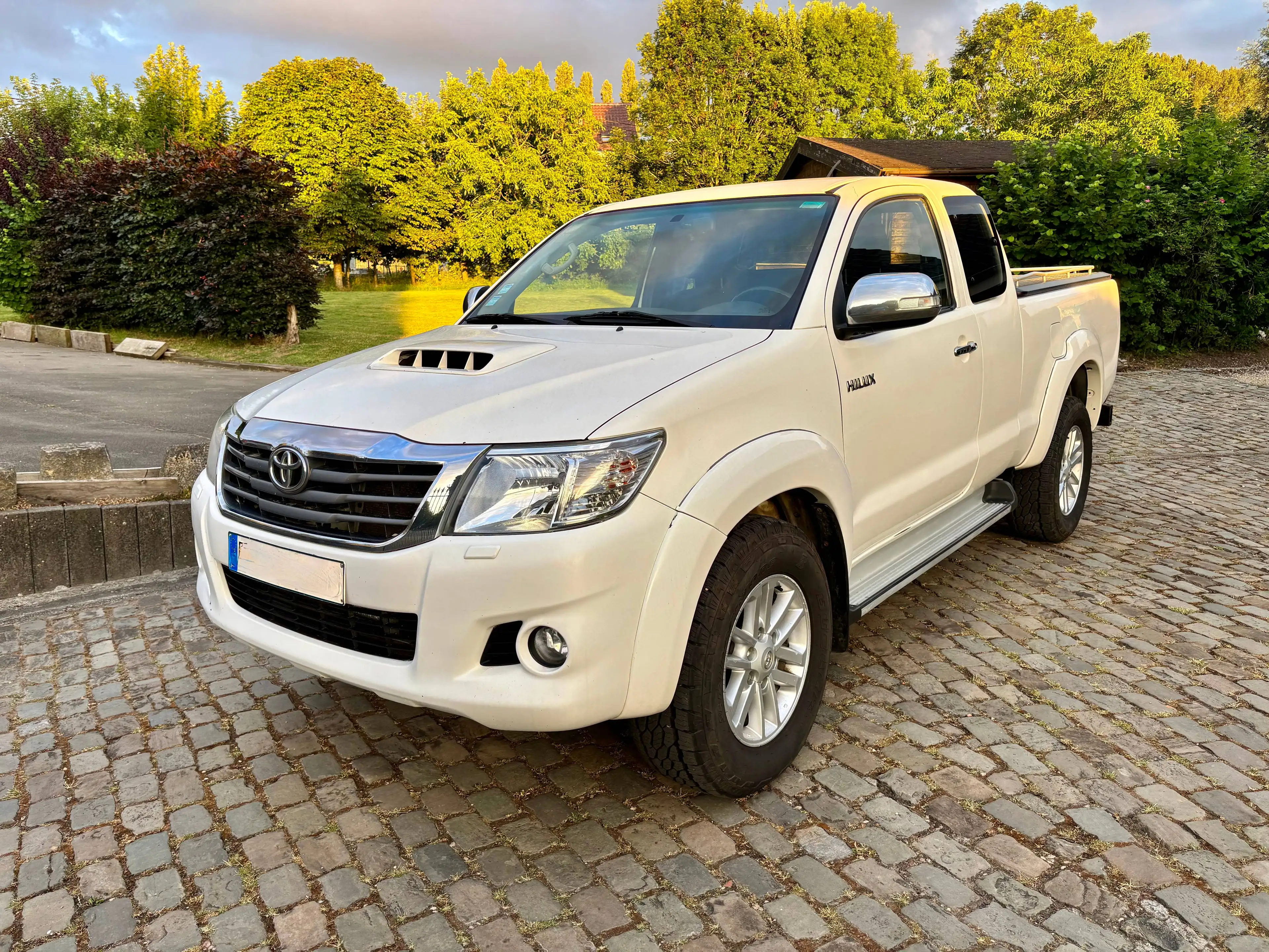 Toyota Hilux 2.5 D-4D 4WD 17500 excl.  * Belgium car * — photo 2