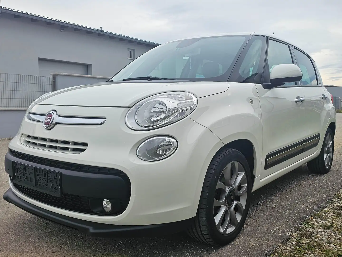 Fiat 500L 500L 1,3 MultiJet II 95 Start Weiß - 2