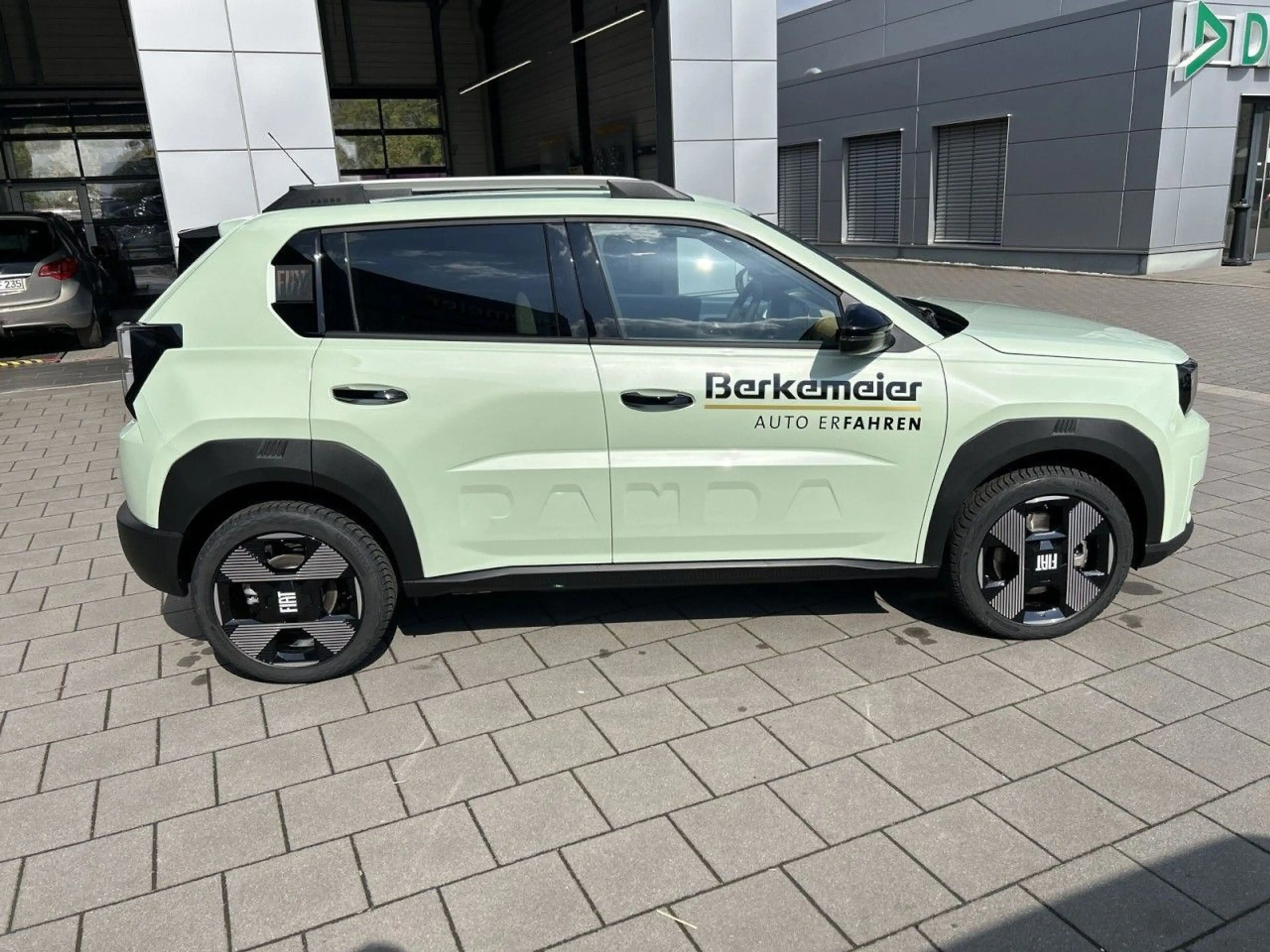 Fiat Grande Panda Elektro 44kwh La Prima — photo 9