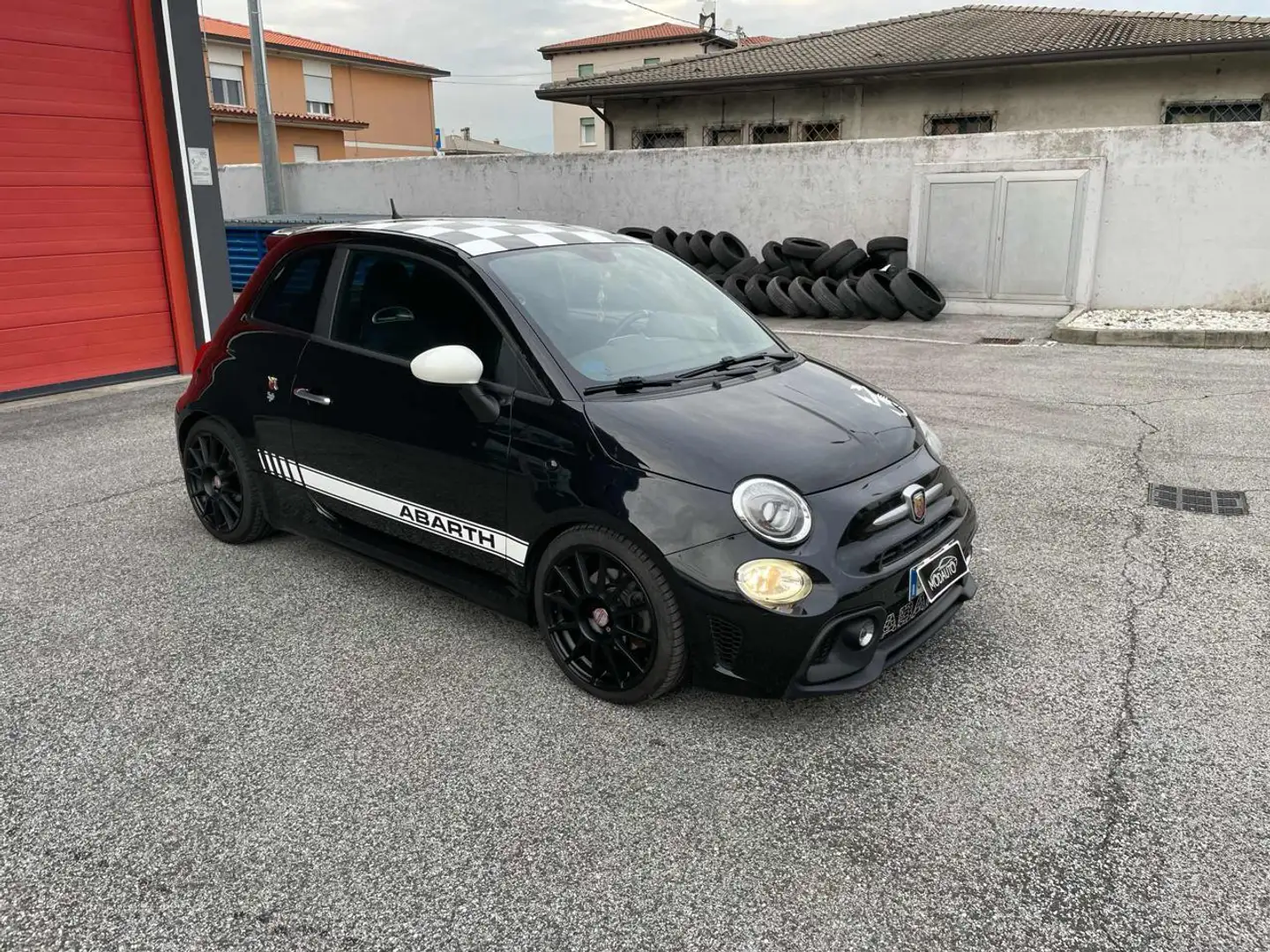 Abarth 595 1.4 Turbo T-Jet 145 CV Nero - 1
