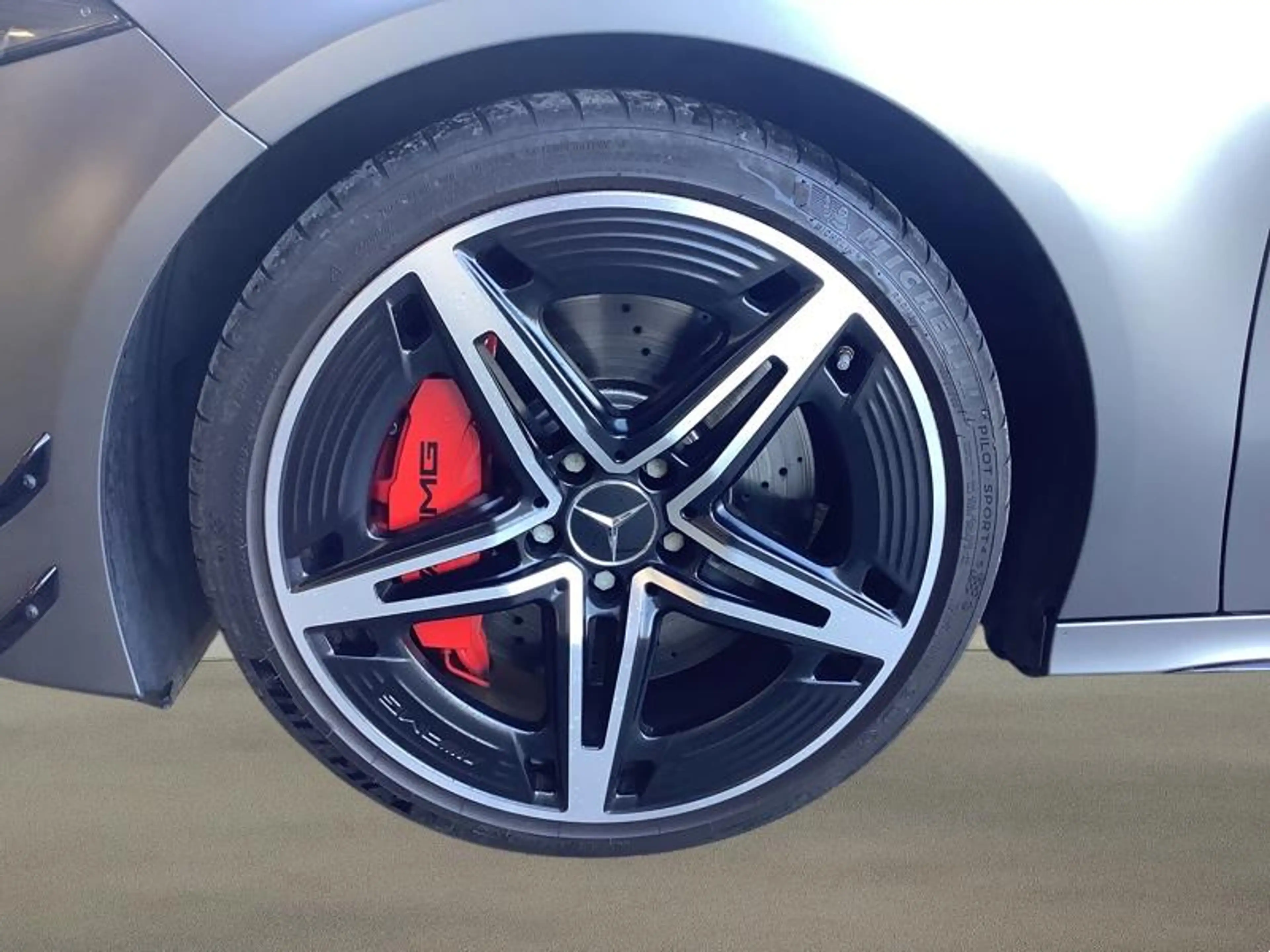 Mercedes-Benz A 45 AMG S 4MATIC+ Compacte — photo 4