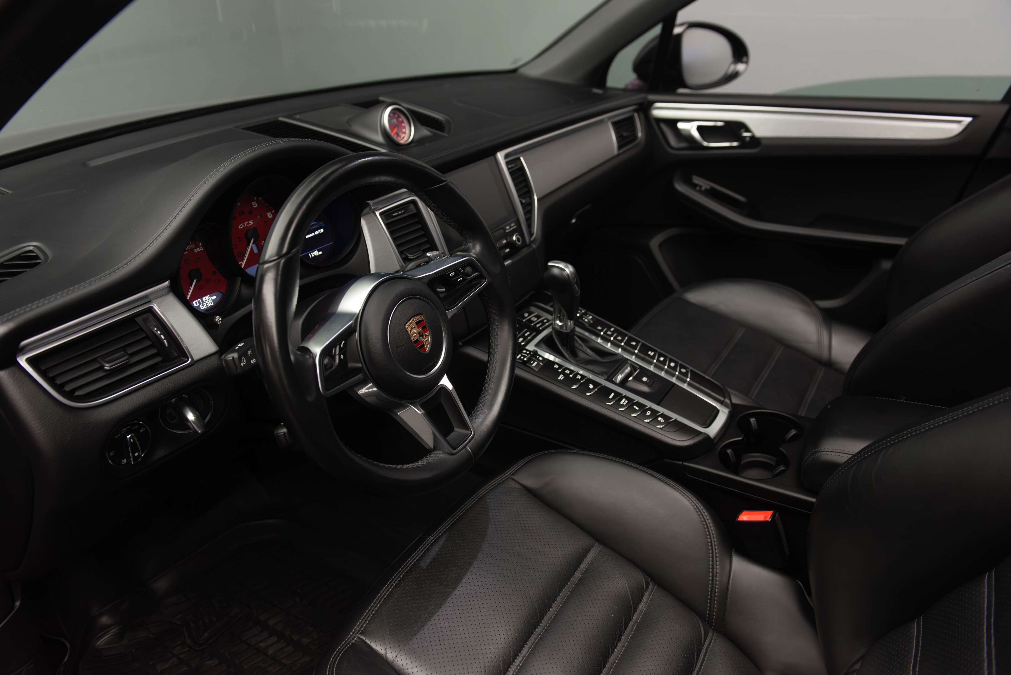 2017 Porsche Macan AWD 4dr GTS 3.0L thumb 22